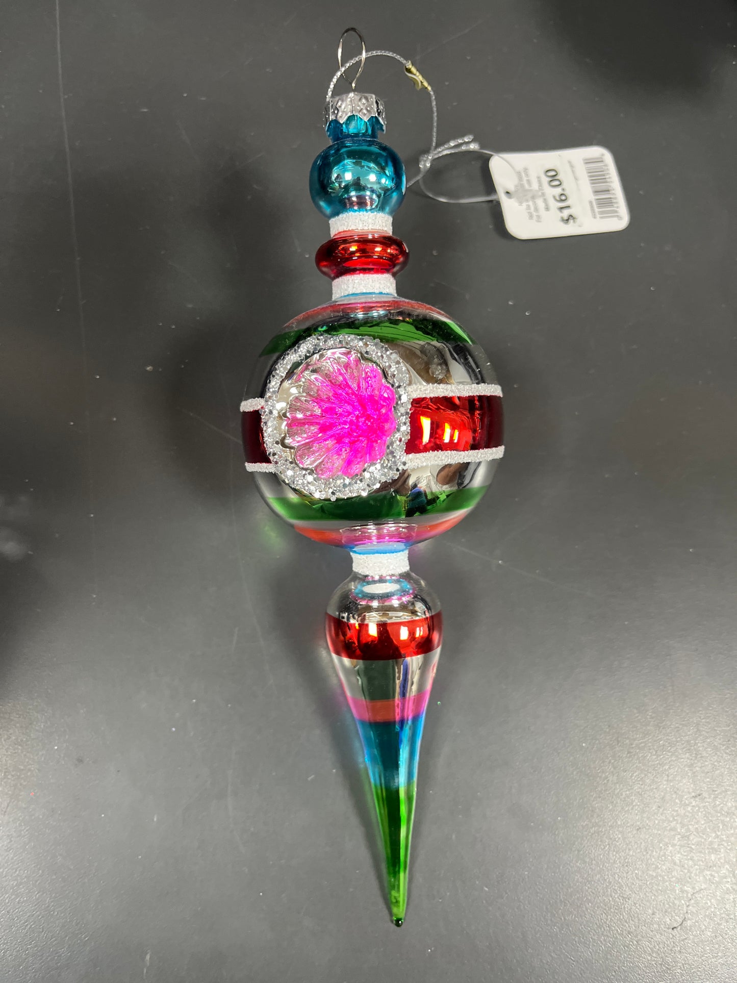 WIDER FINIAL ORNAMENT 8"