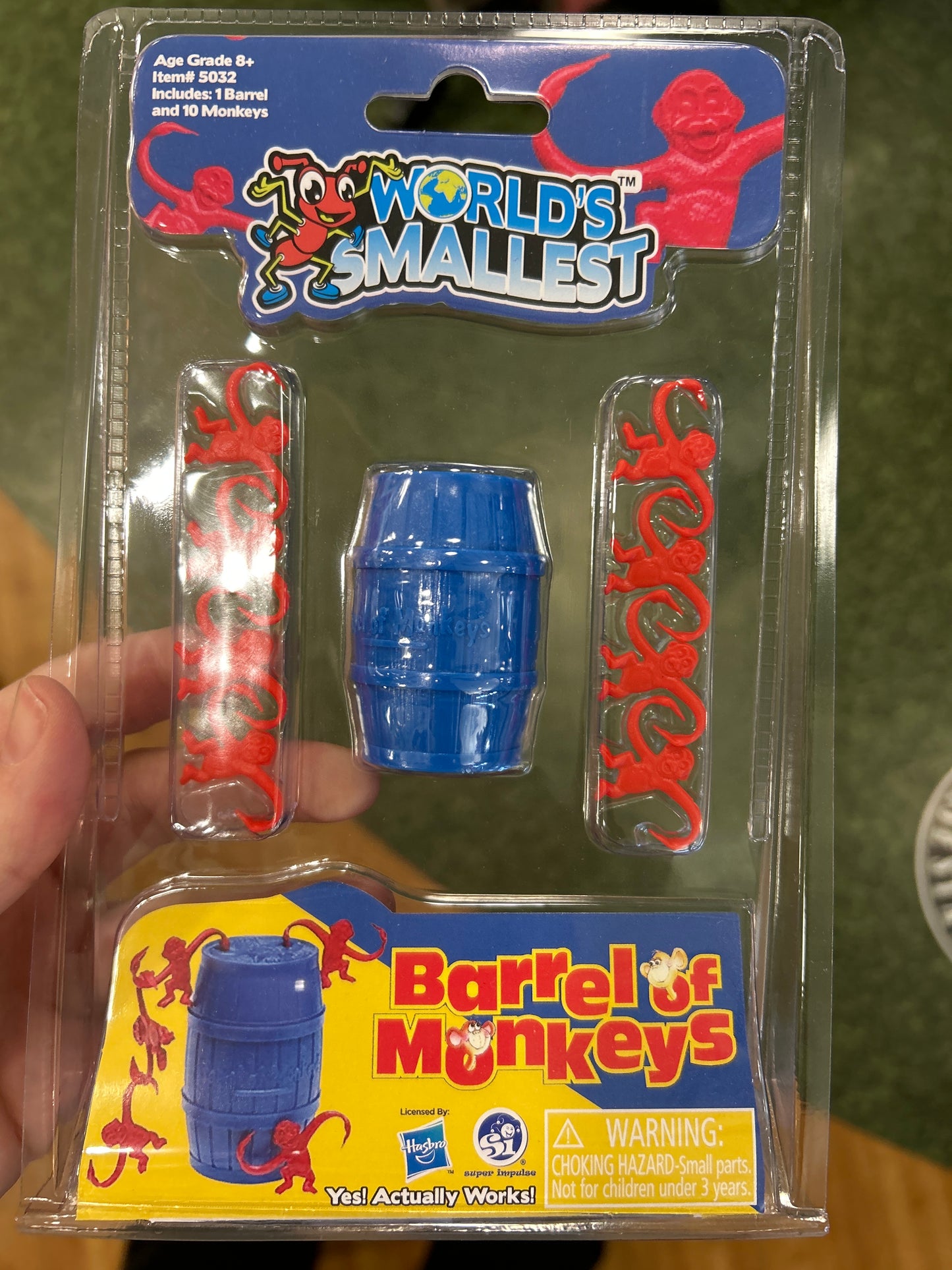 WORLDS SMALLEST BARREL OF MONKEYS