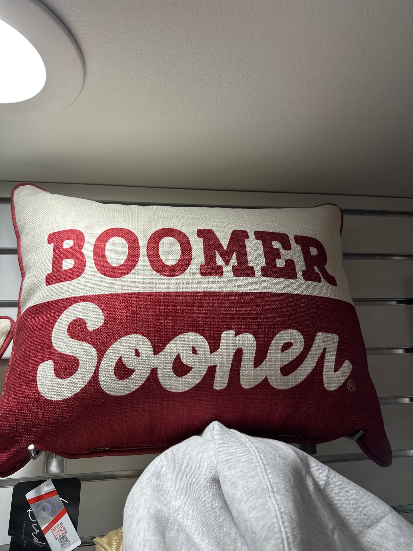 BOOMER SOONER HALFTONE PILLOW W/PIPING