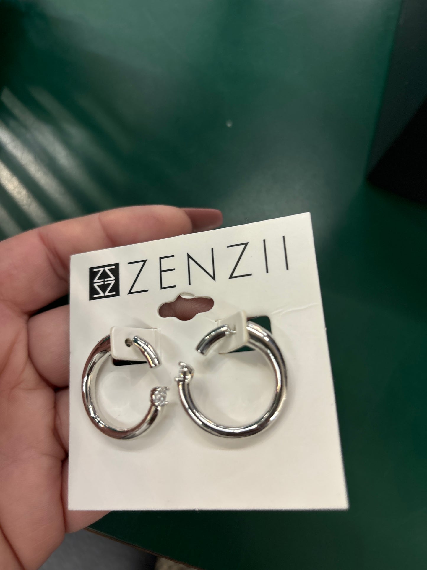 FRONT POST CRYSTAL HOOP EARRINGS - SILVER/CLEAR