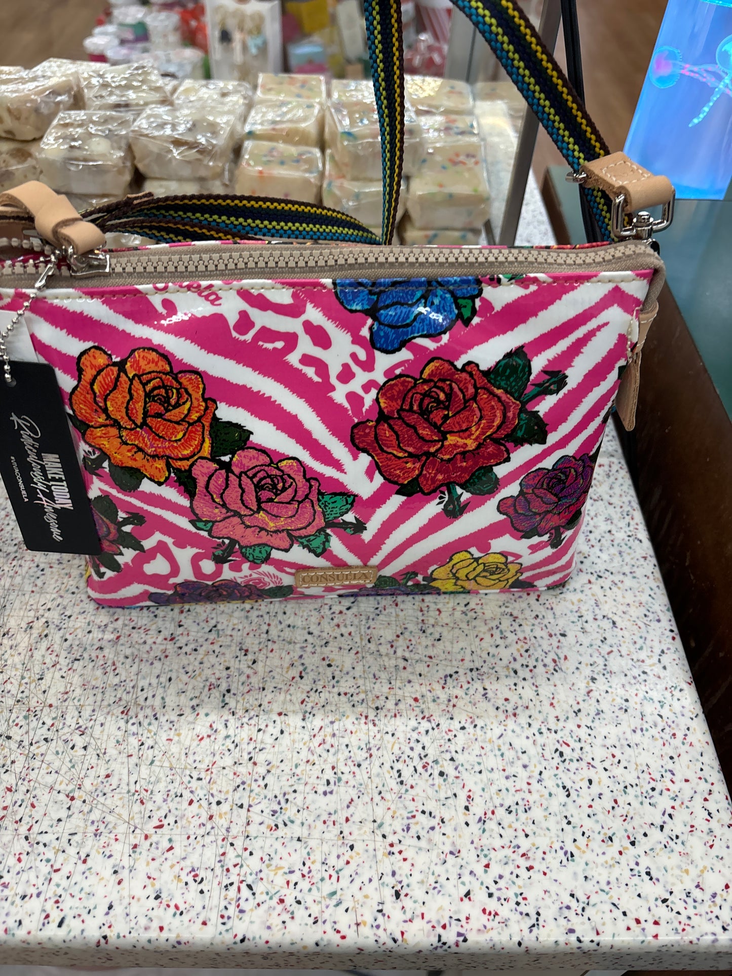 MIDTOWN CROSSBODY - FRUTTI