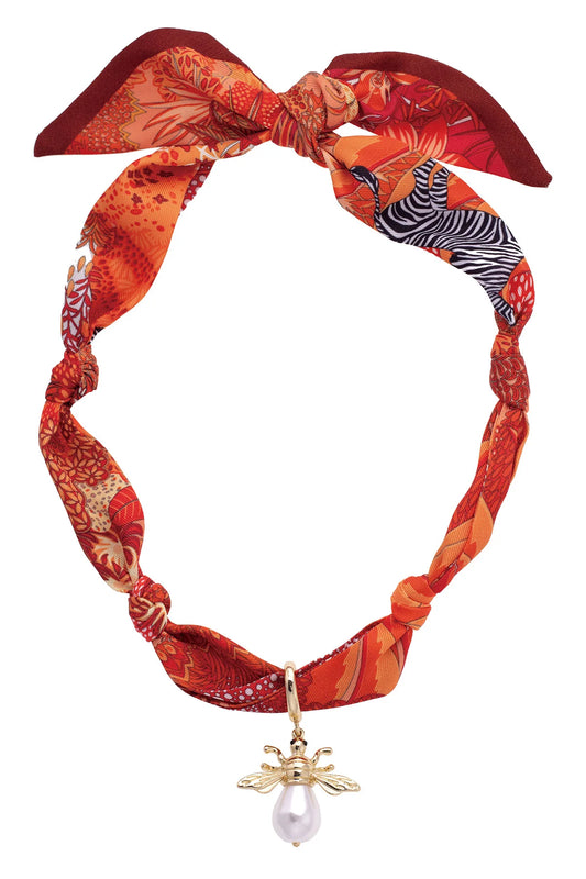 MONROE PEARL BUMBLE BEE SCARF NECKLACE IN ORANGE & RED