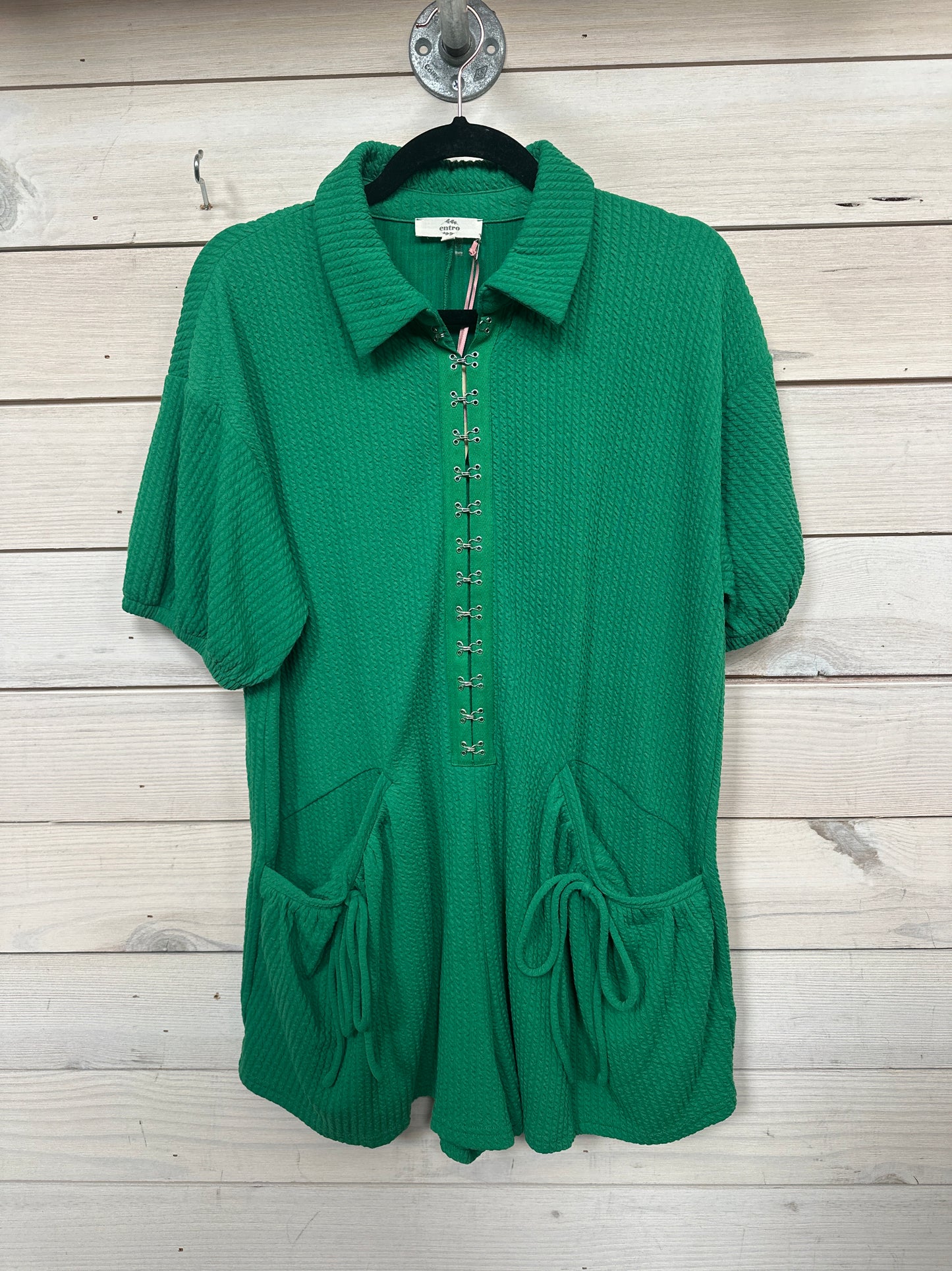 GREEN DRESS W/SILVER CLASPS