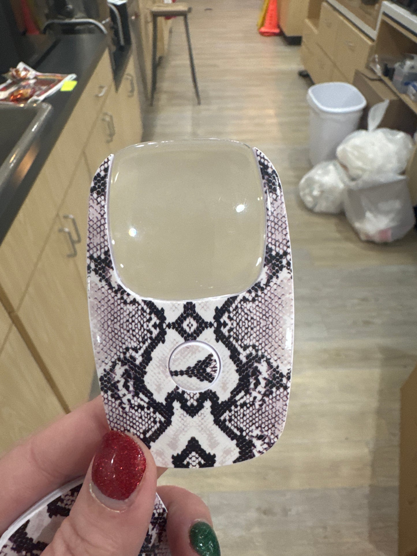 LED POCKET MAGNIFIER