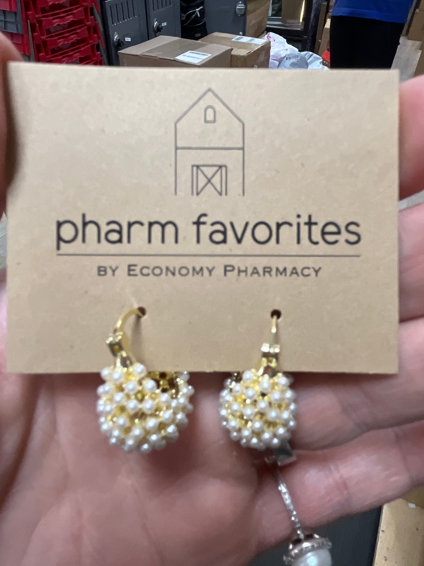 PEARL CLUSTER HOOP EARRINGS