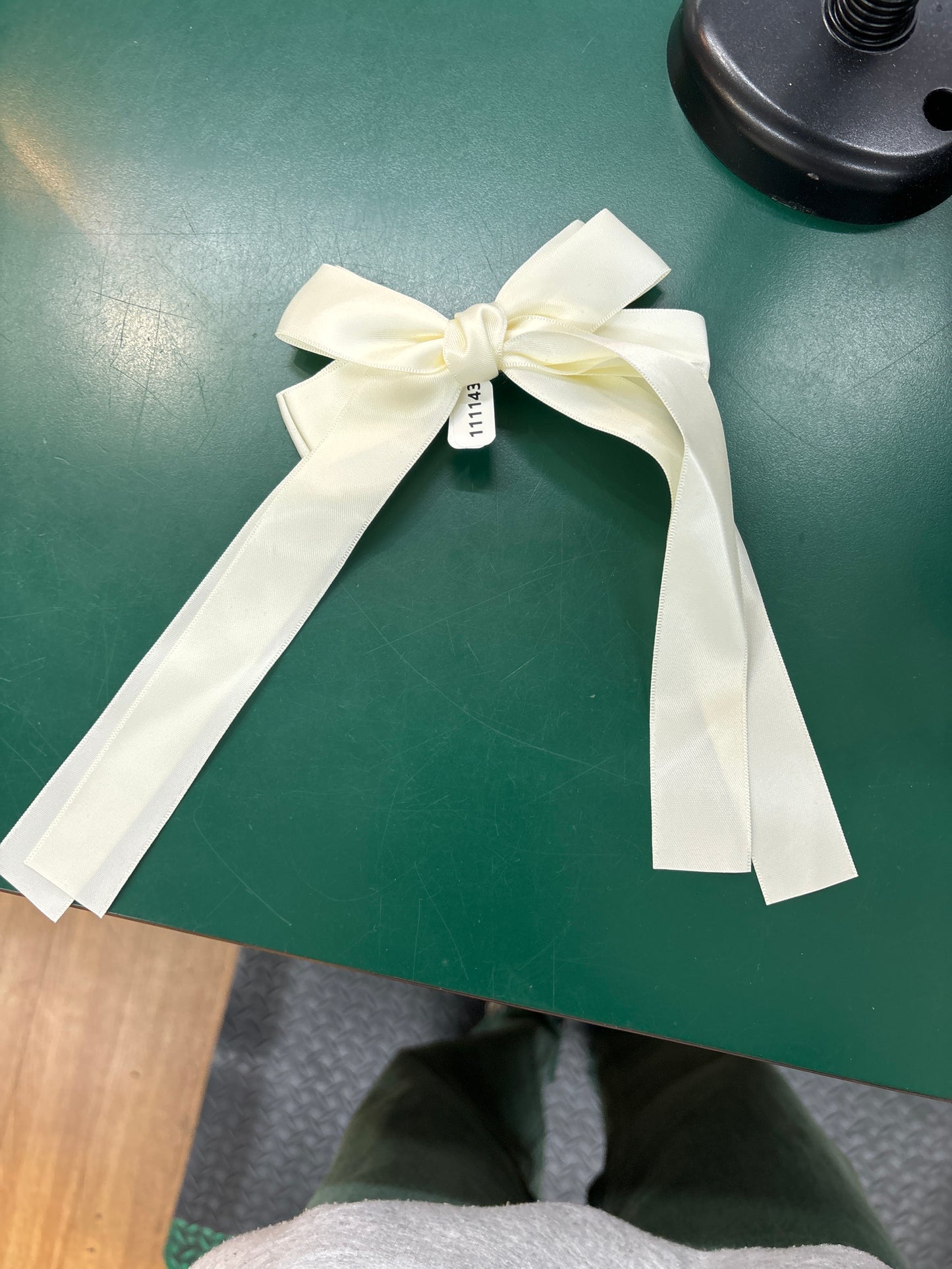 LAYERED SILK CLIP IN HAIR BOW - IVORY