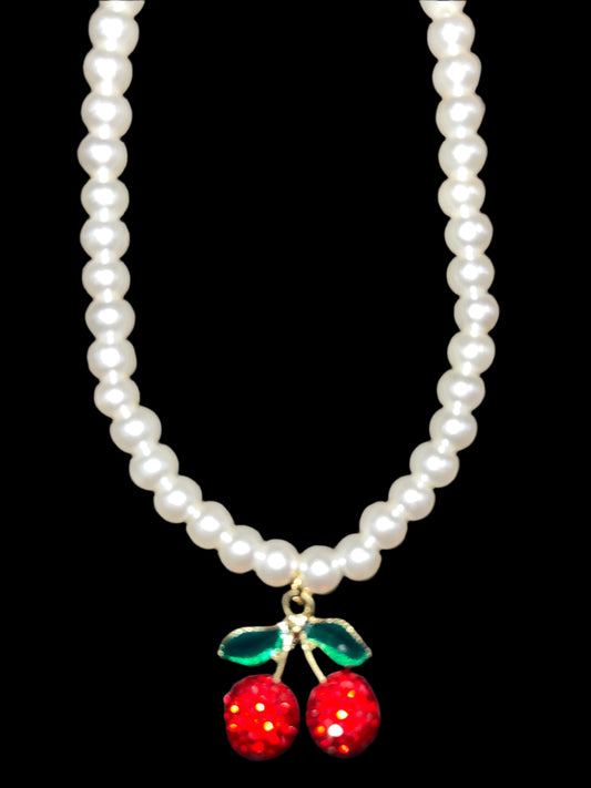 BEADED NECKLACE WITH CHERRIES
