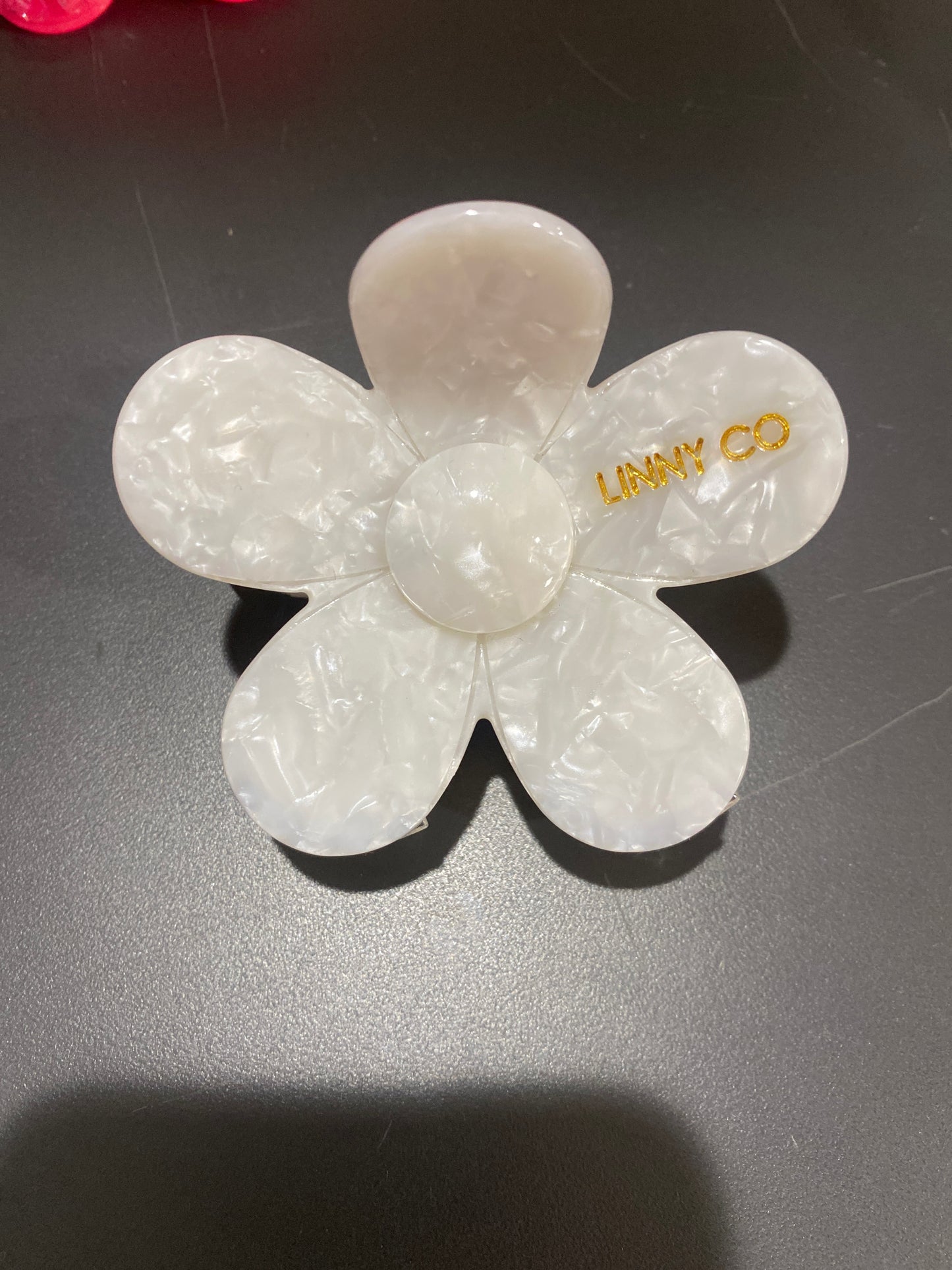 FLOWER HAIR CLIP - GIGI - PEARL WHITE