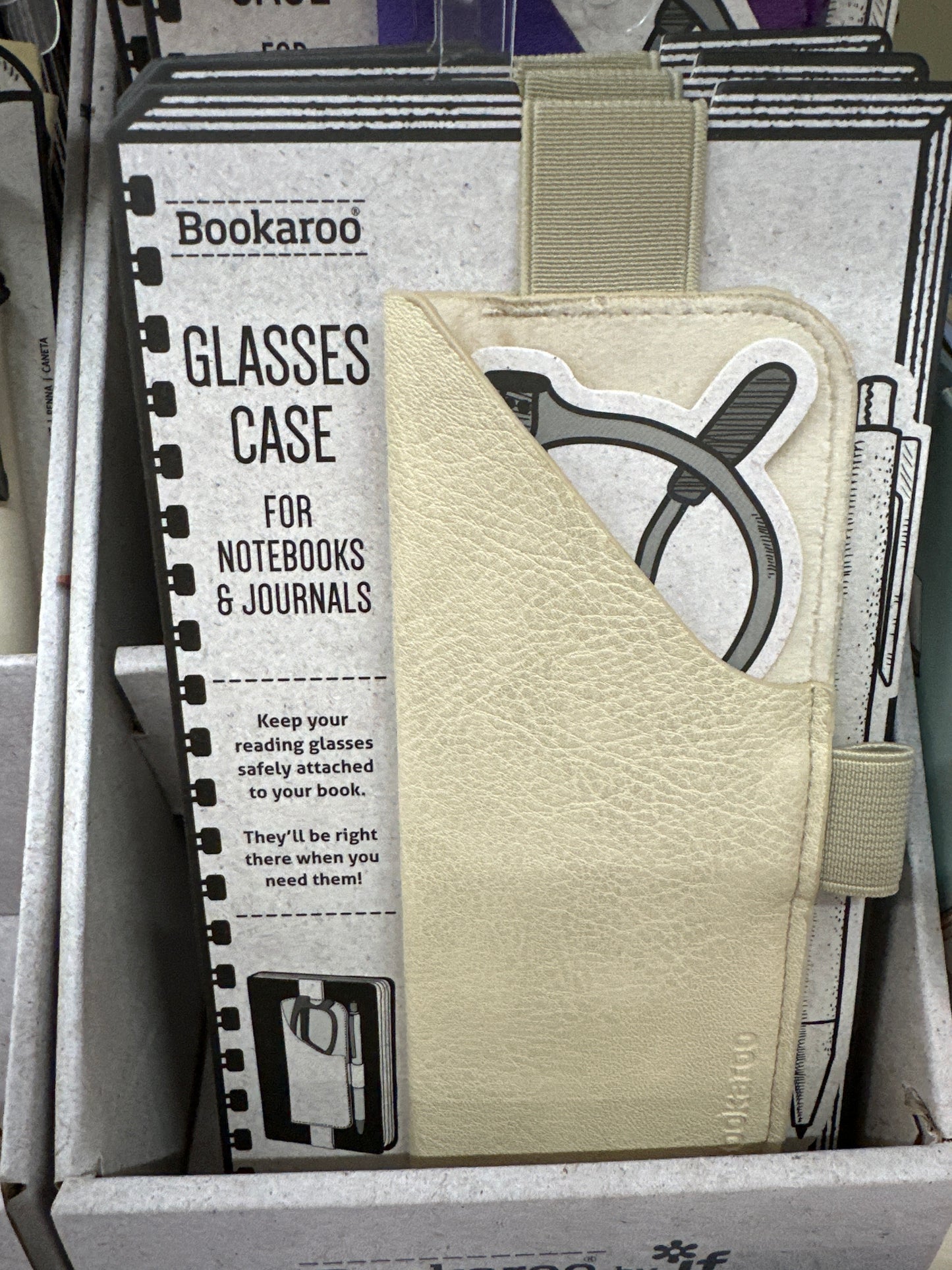 BOOKAROO GLASSES CASE - CREAM
