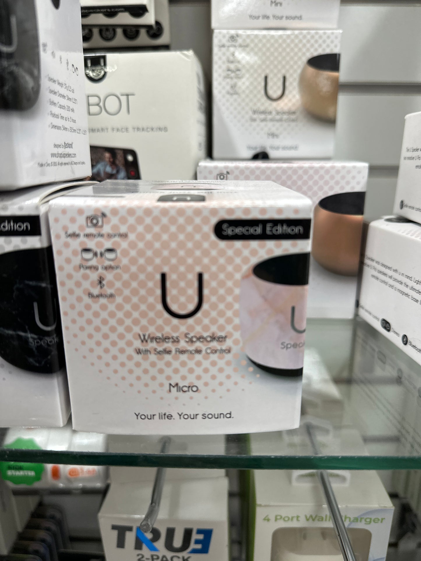 U MICRO SPEAKER - MARBLE PINK