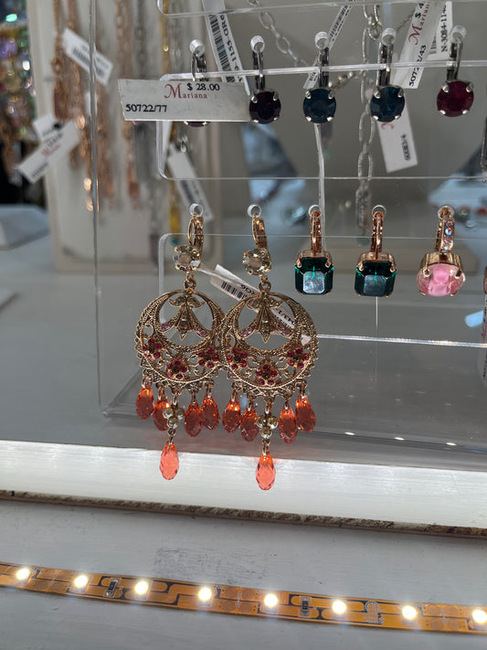 RG CORAL CRYSTAL HANGING EARRING