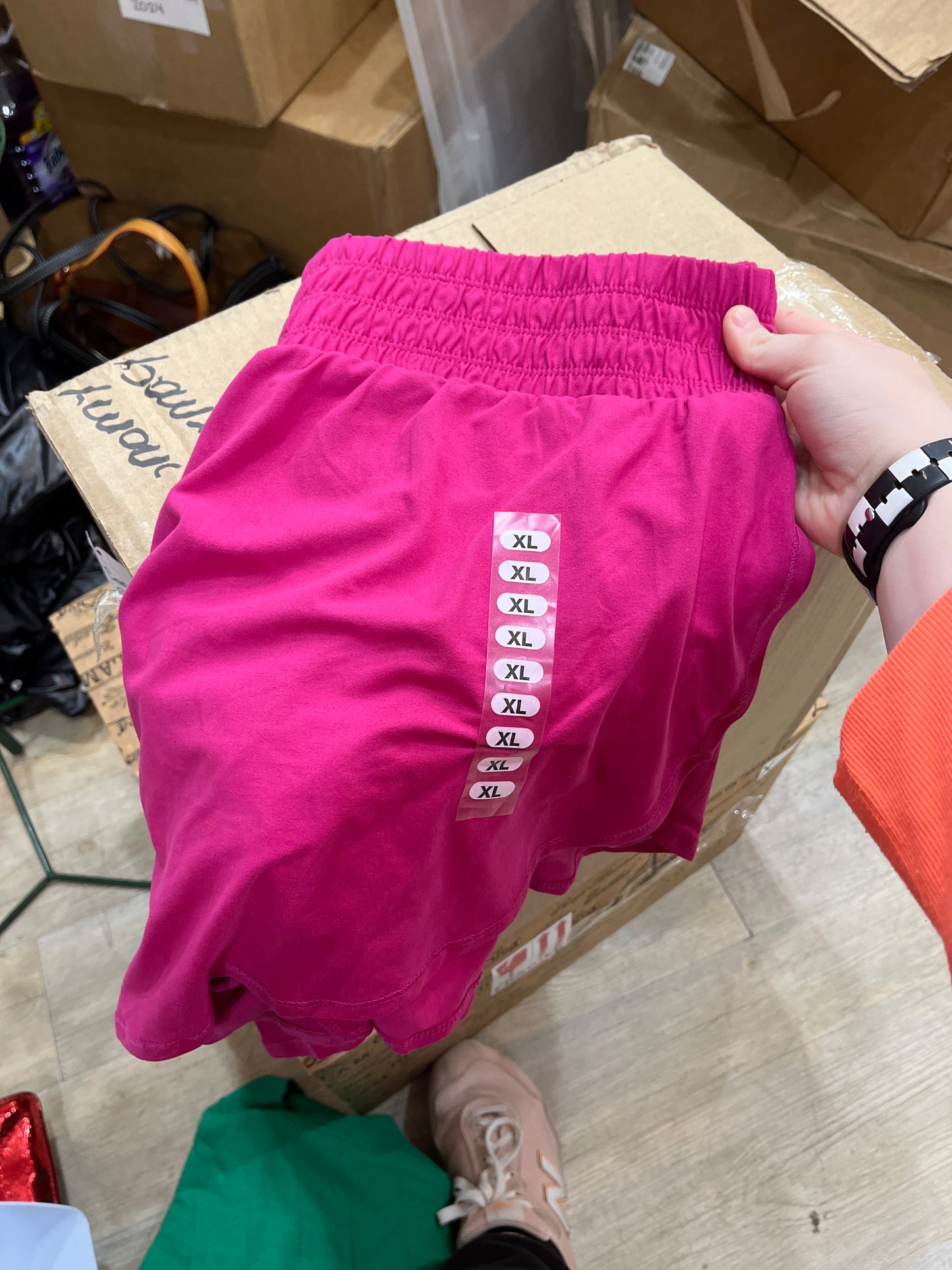 ACTIVE SHORTS - SONIC PINK - XL