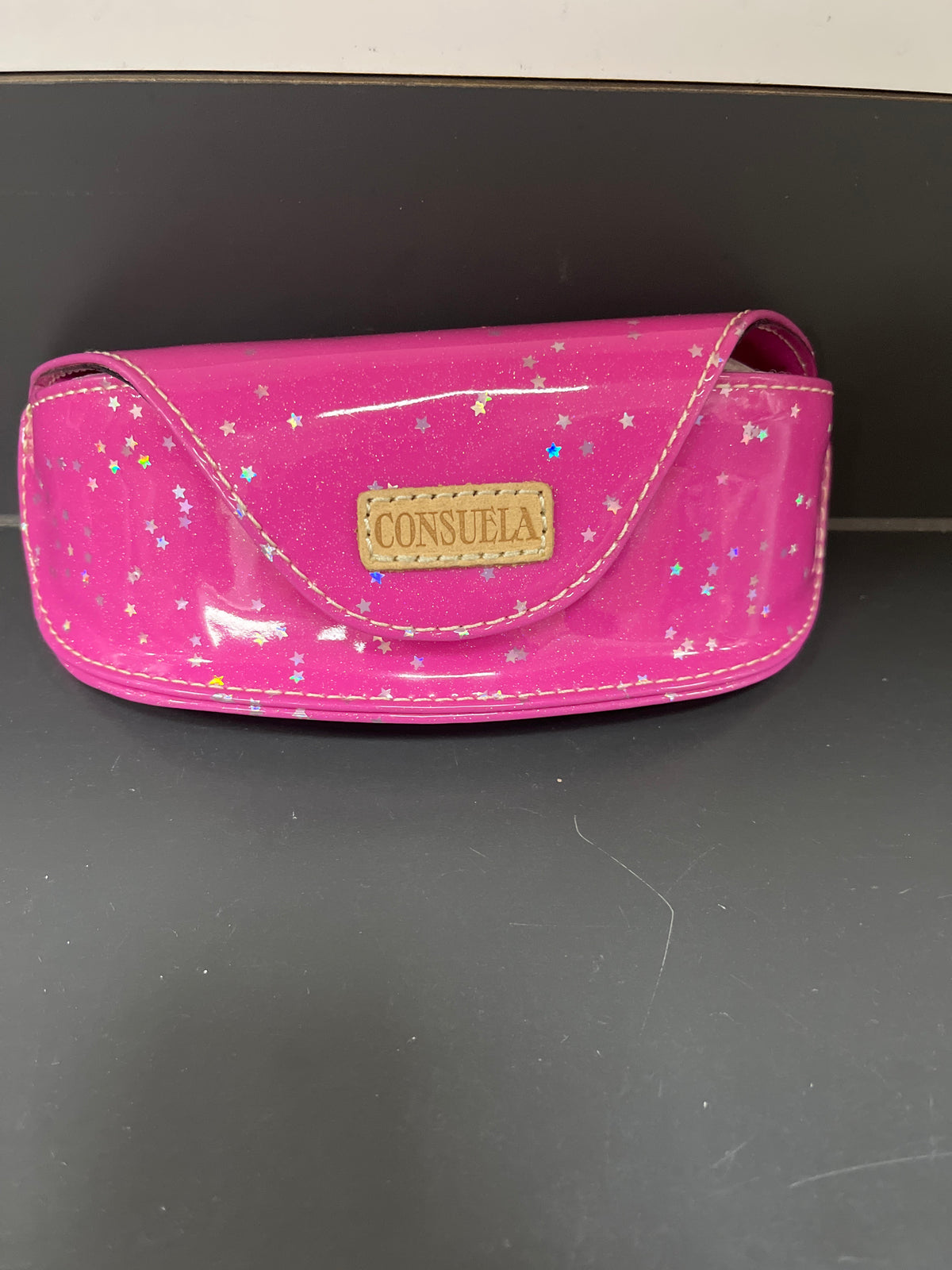 CONSUELA SUNGLASS CASE - BERRY
