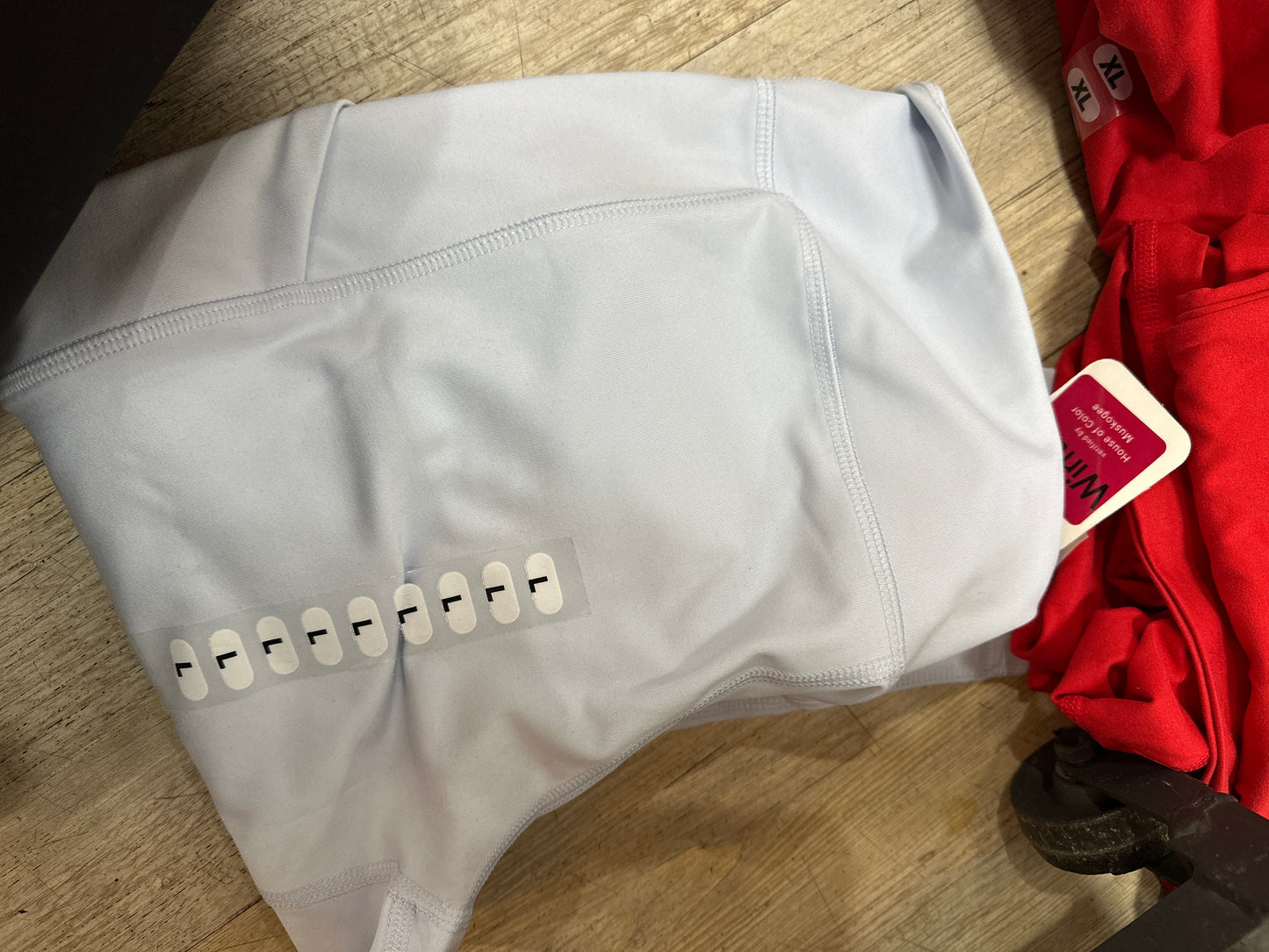 YOGA LEGGINGS W/POCKETS - ICE BLUE