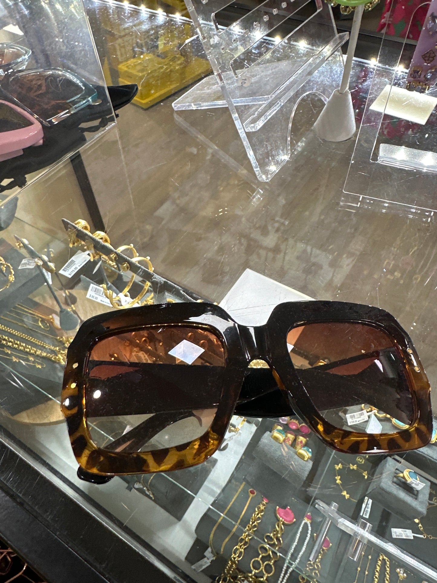 BLACK & TORTOISE SQUARE FRAME SUNGLASSES