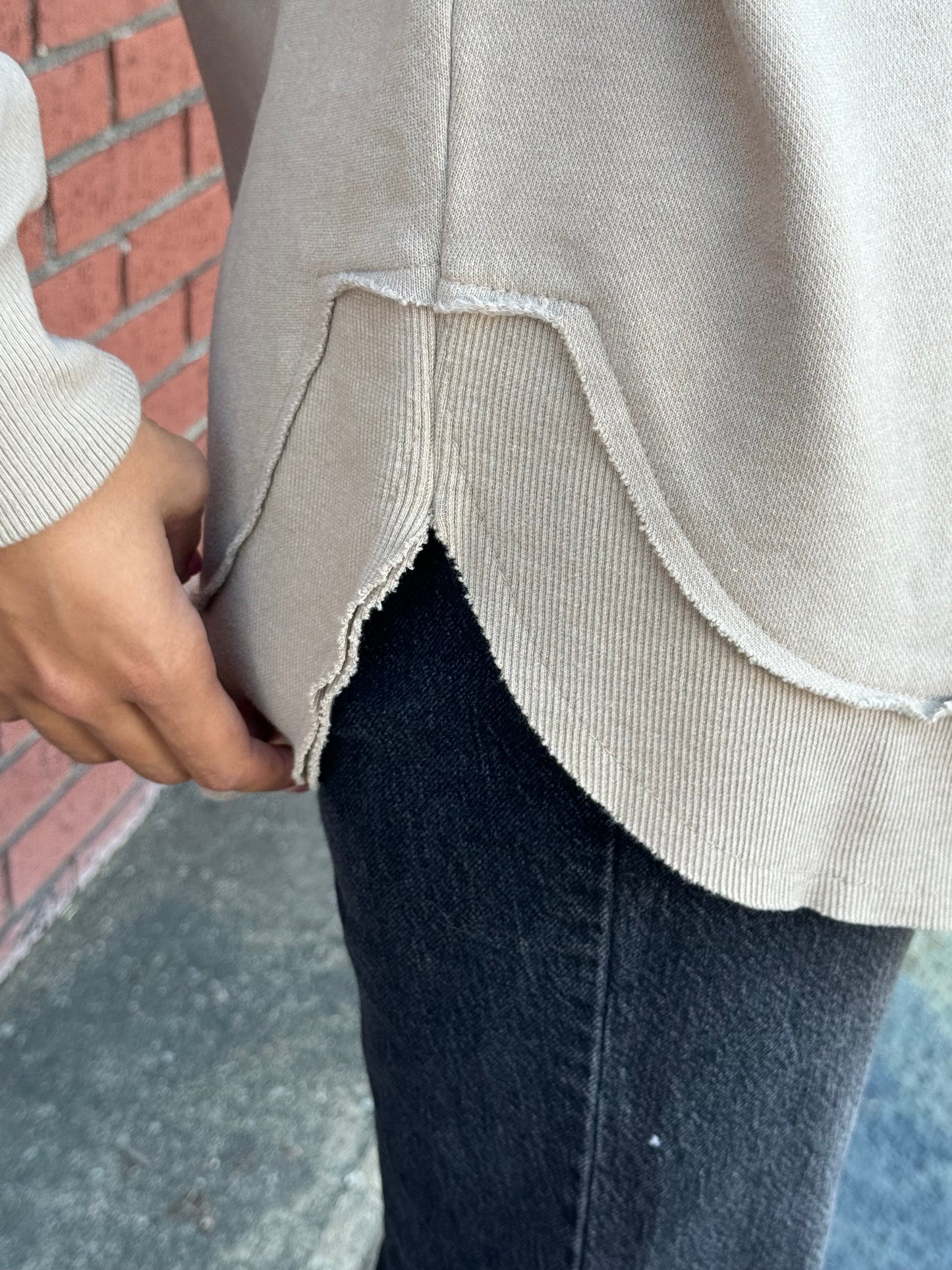 SAND PRAY ON IT SWEATSHIRT