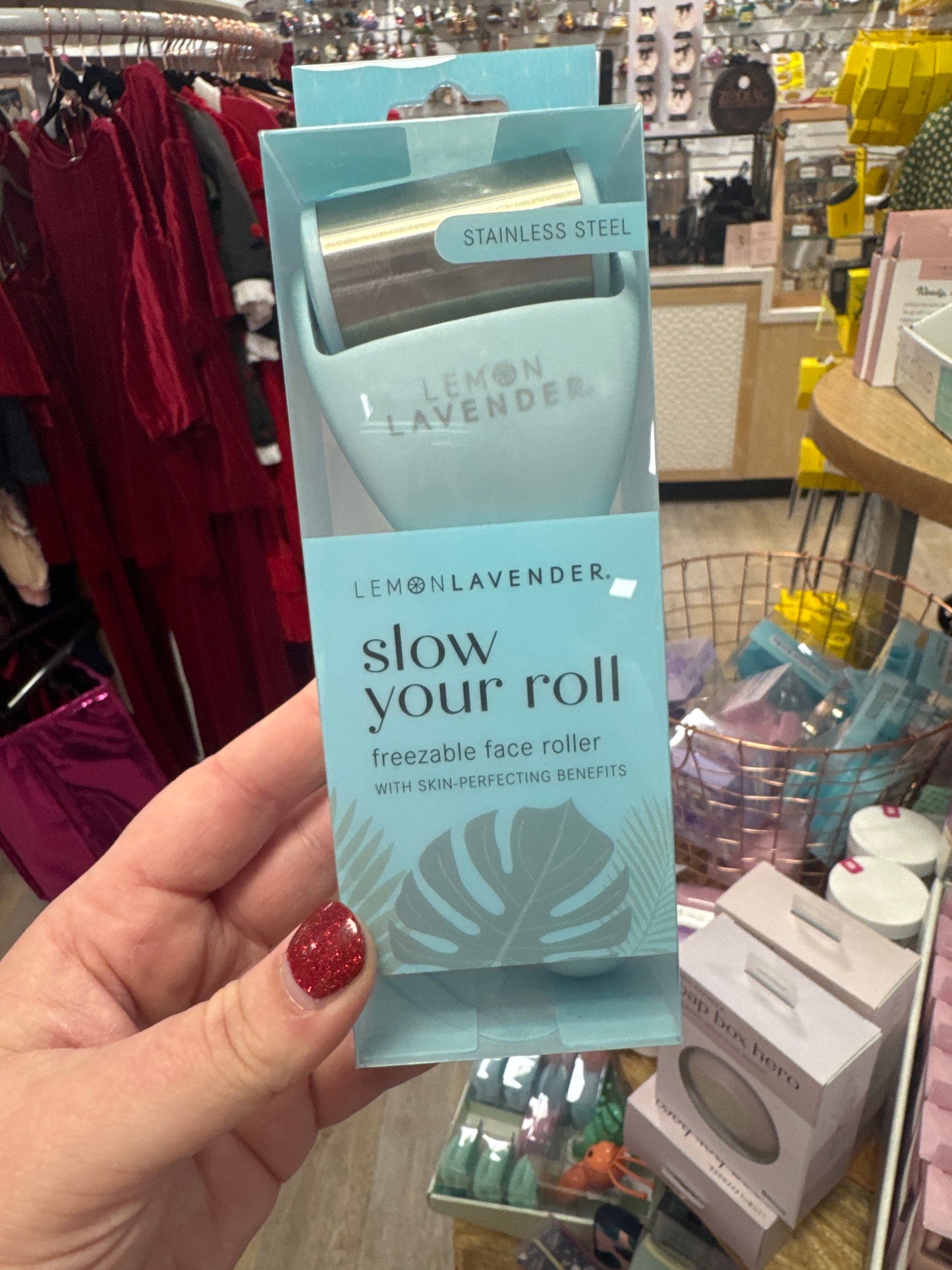 SLOW YOUR ROLL FREEZABLE FACE ROLLER