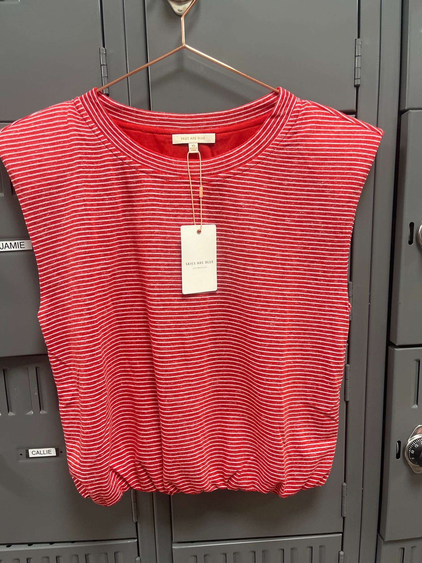 RED STRIPE KNIT BUBBLE HEM TOP