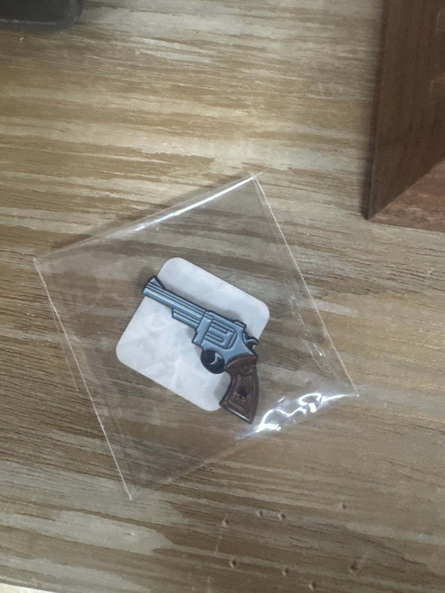 BALL MARKER - REVOLVER