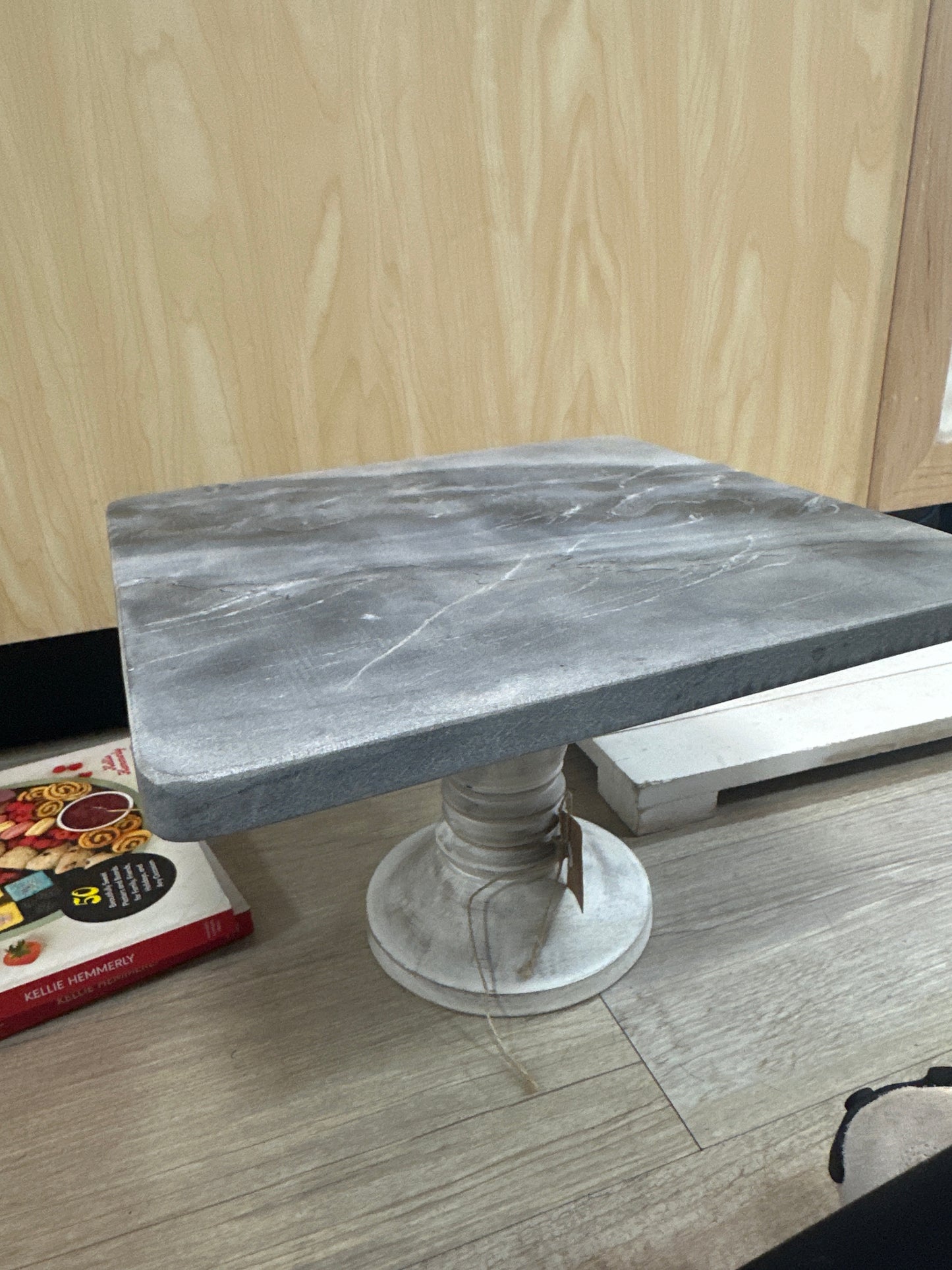 WHITE WASH MARBLE PEDESTAL