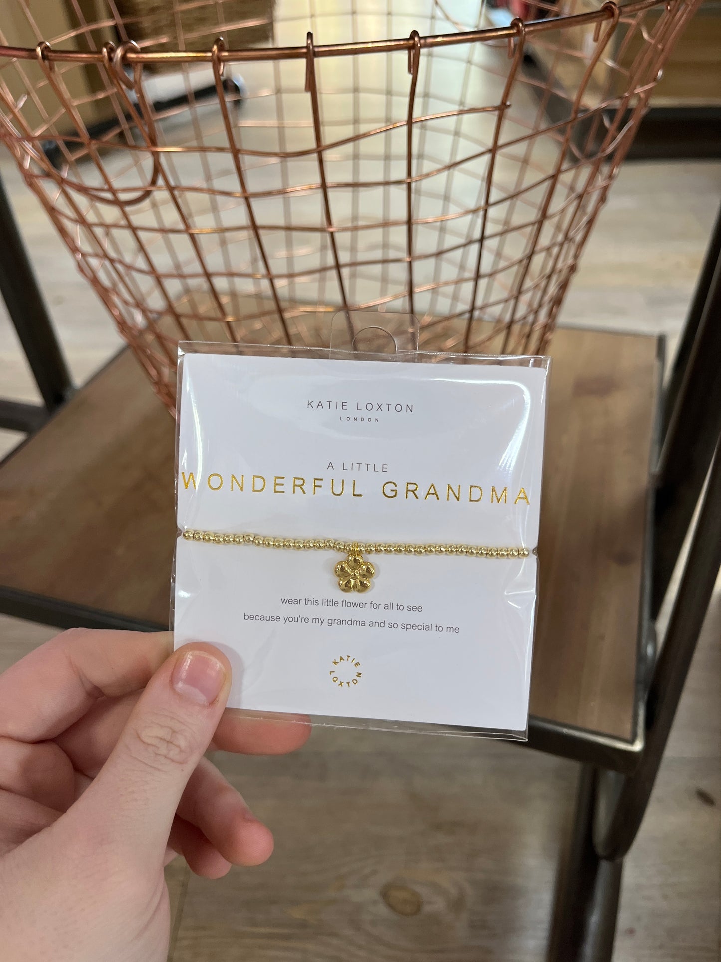 A LITTLE "WONDERFUL GRANDMA" BRACELET