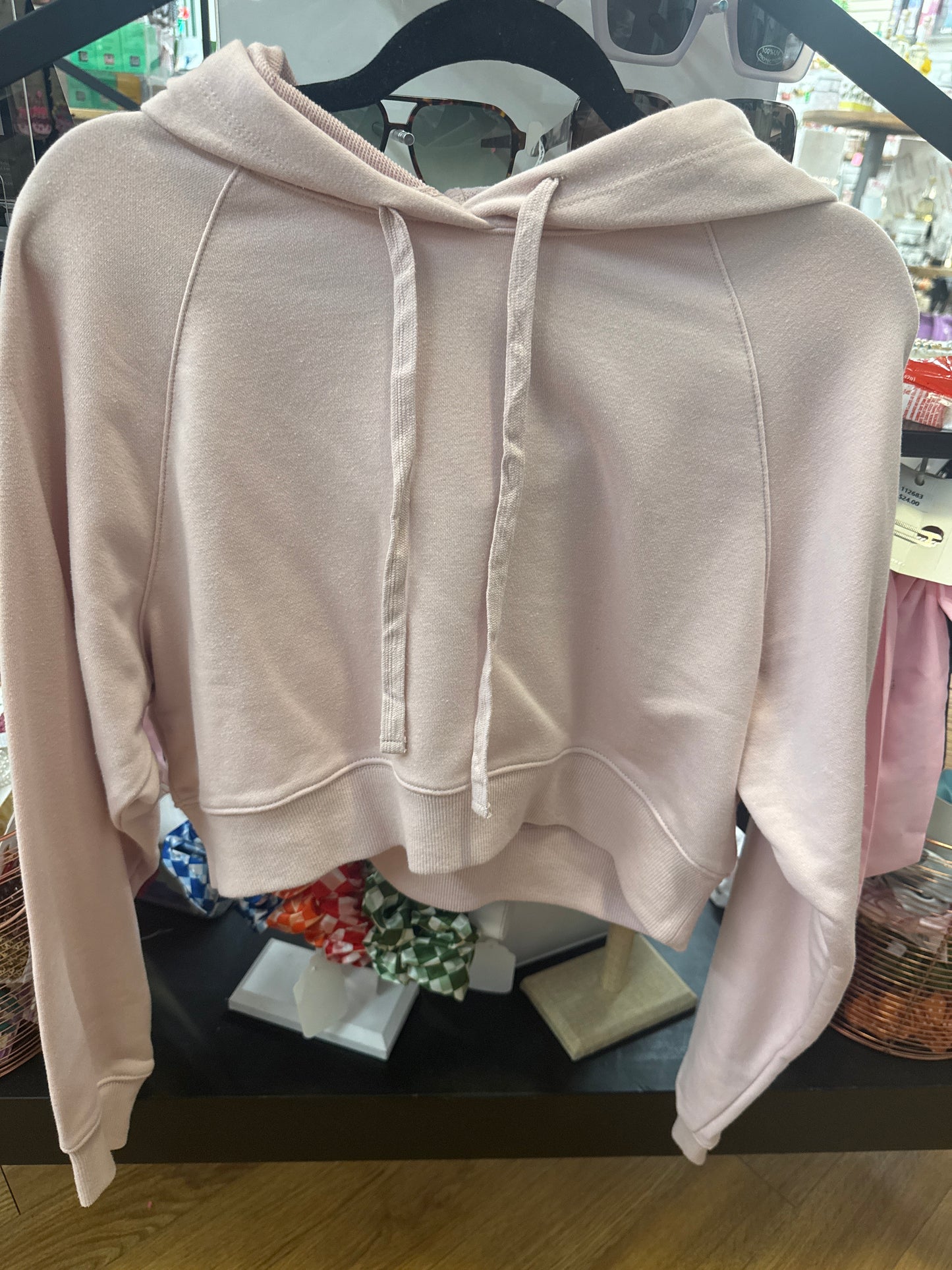 CROPPED HOODIE