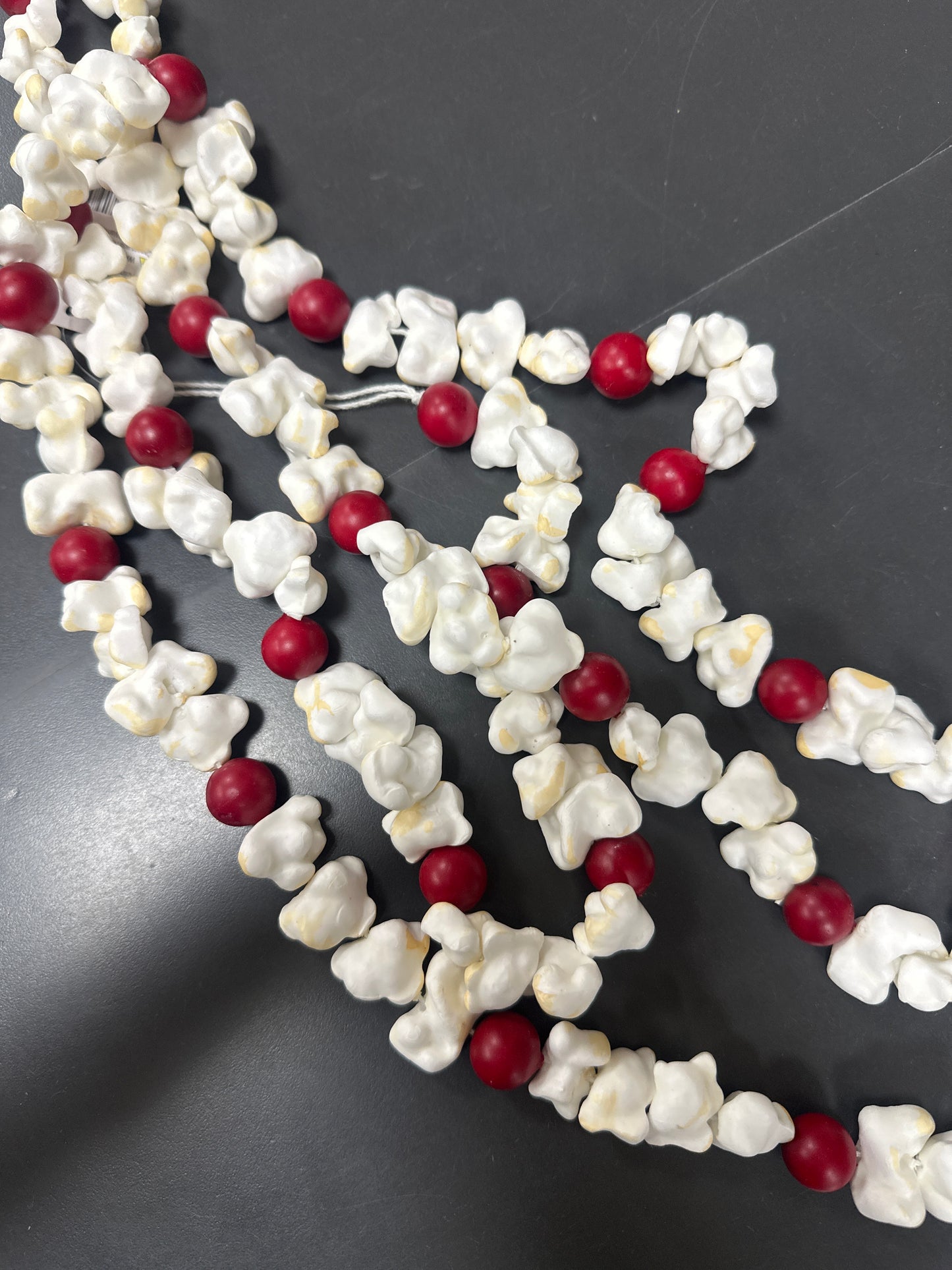 POPCORN & BEAD GARLAND