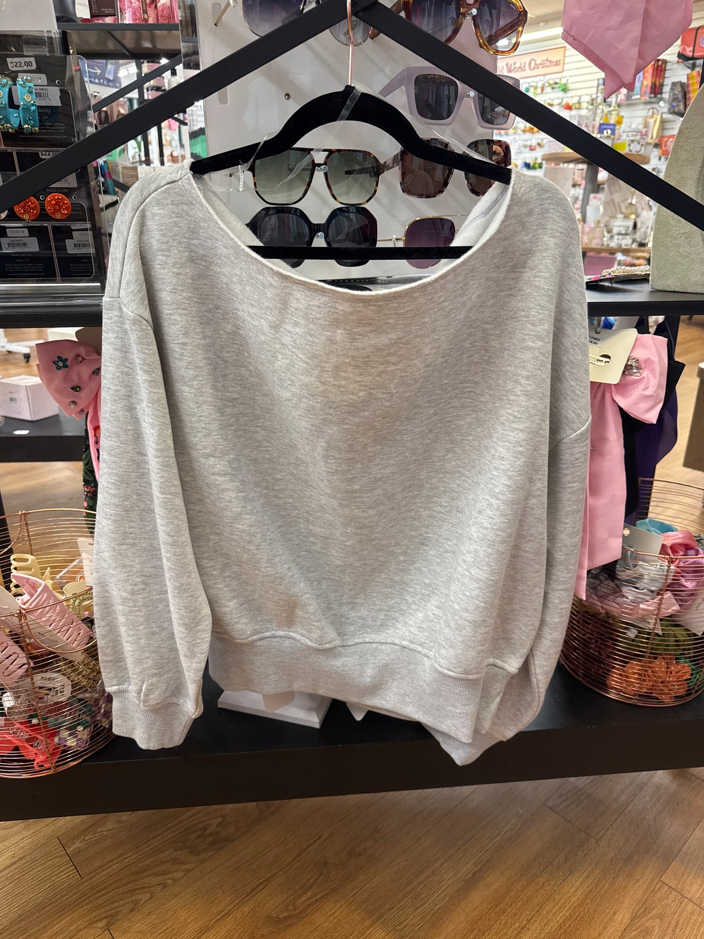 FLEECE OFF SHOULDER SWEATSHIRT - HEATHER GRAY