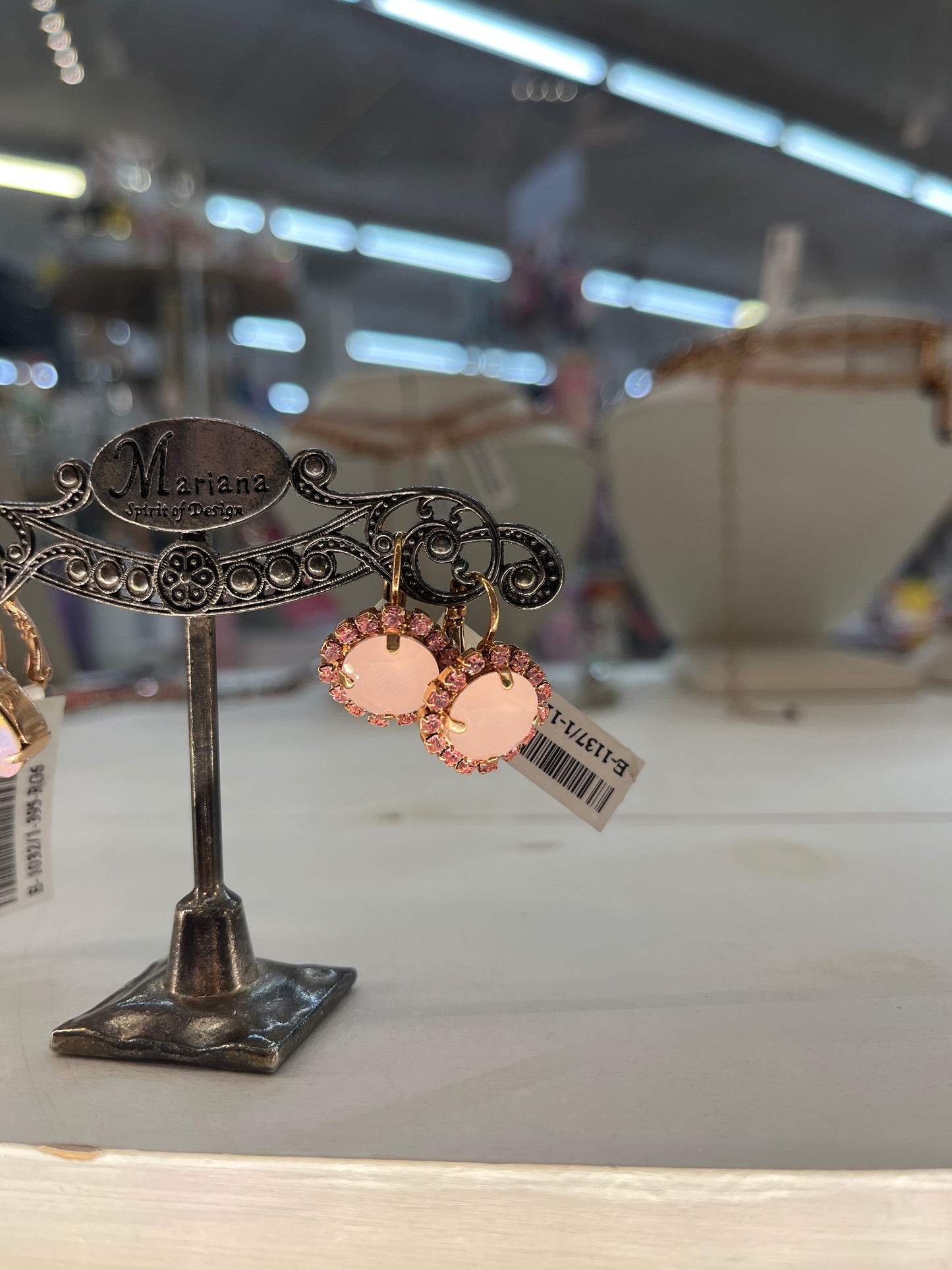 RG LT PNK/PEACH EARRINGS