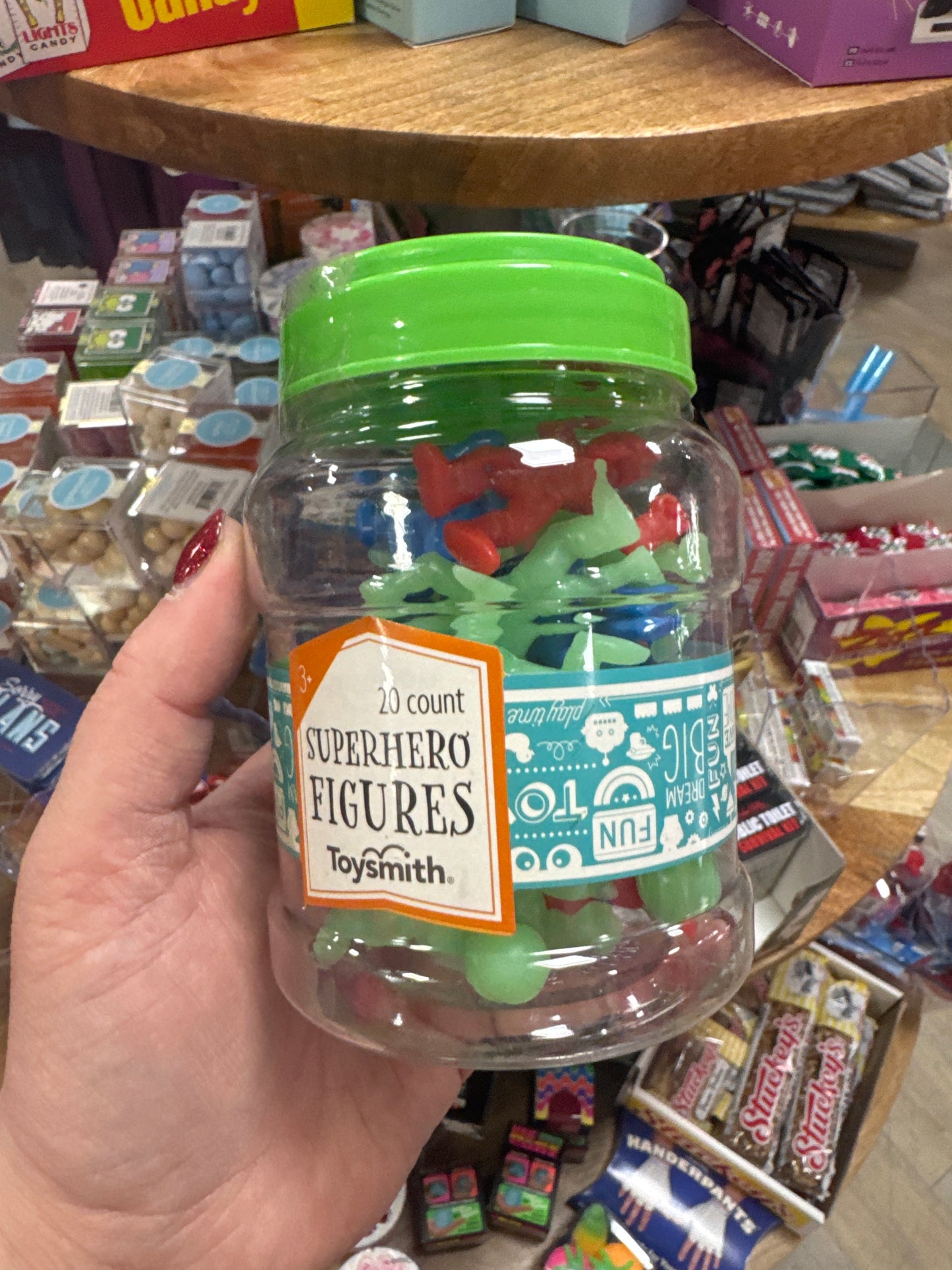 20CT SUPERHERO FIGURES