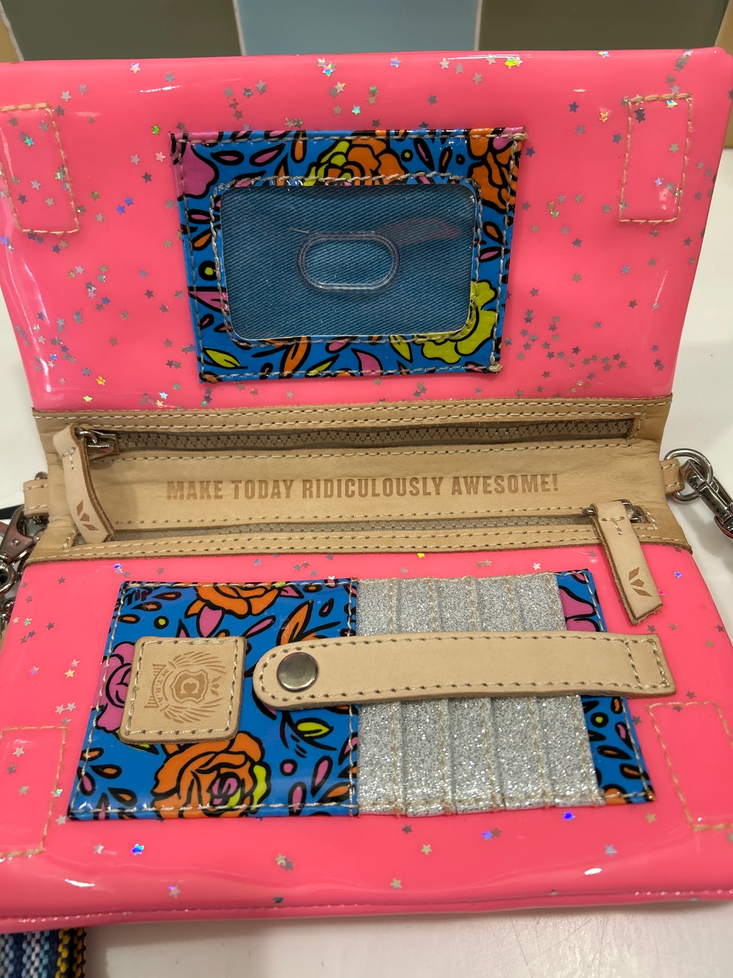 UPTOWN CROSSBODY-SHINE