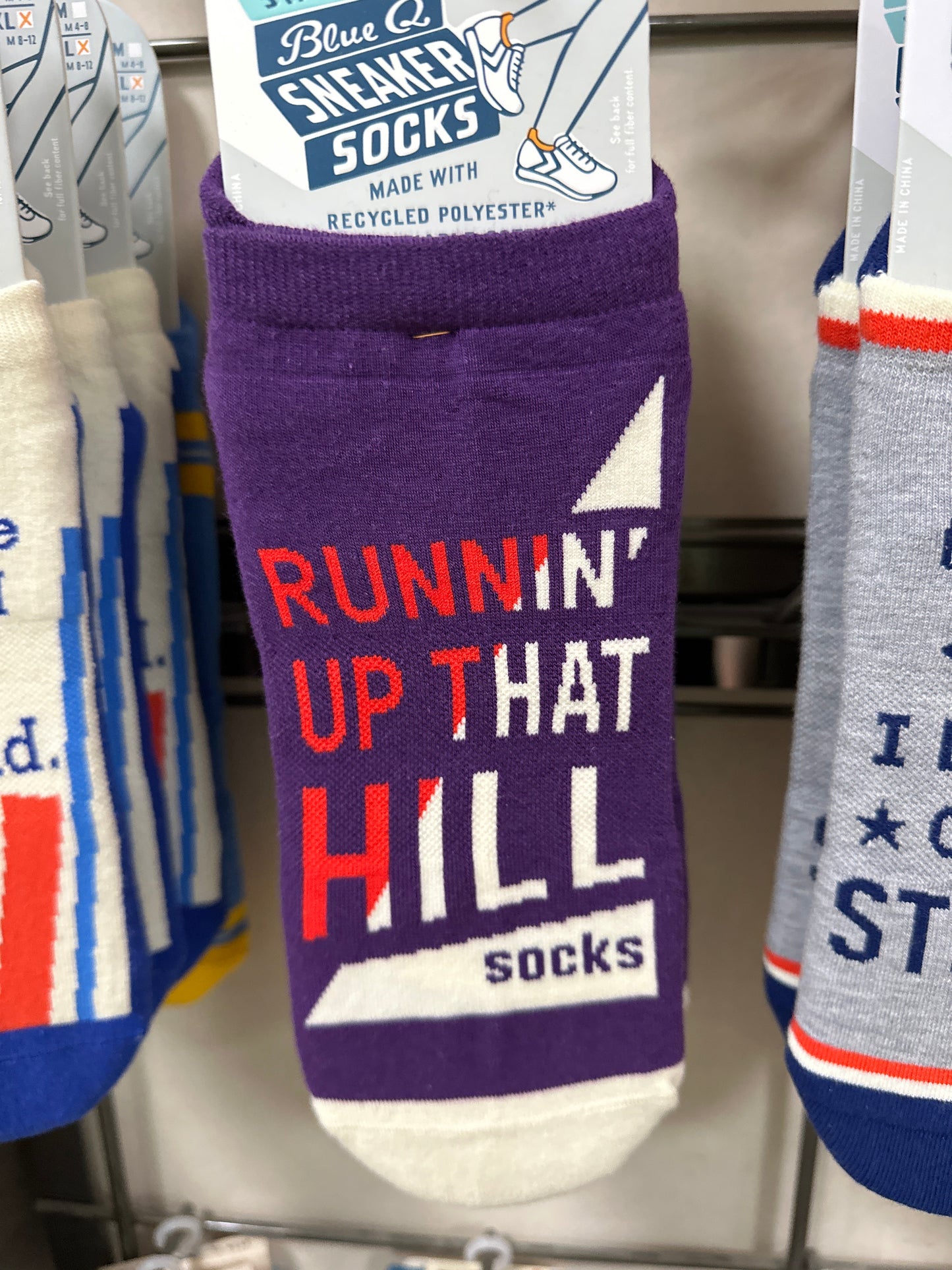 SNEAKER SOCKS - RUNNIN' UP THAT HILL - L/XL
