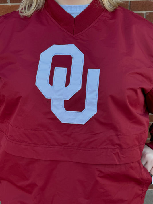 Oklahoma University V-Neck Pullover with Front Pocket