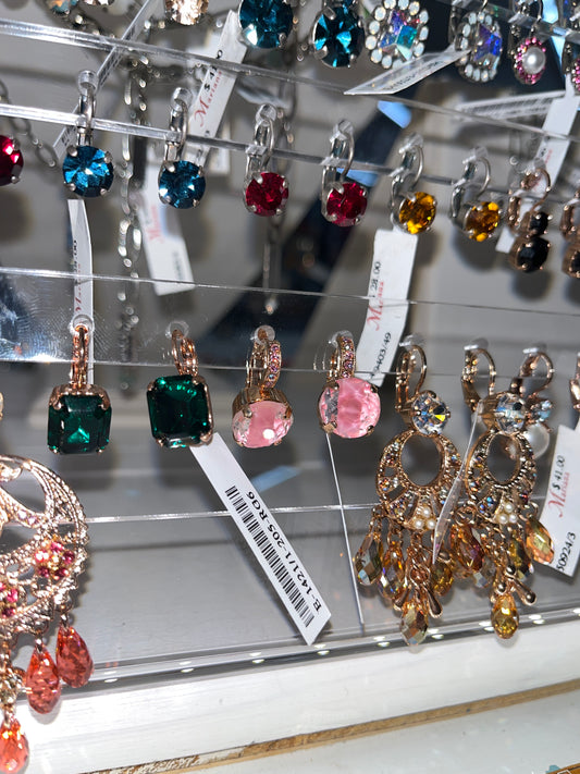 RG PINK & CLEAR HANGING STUDS