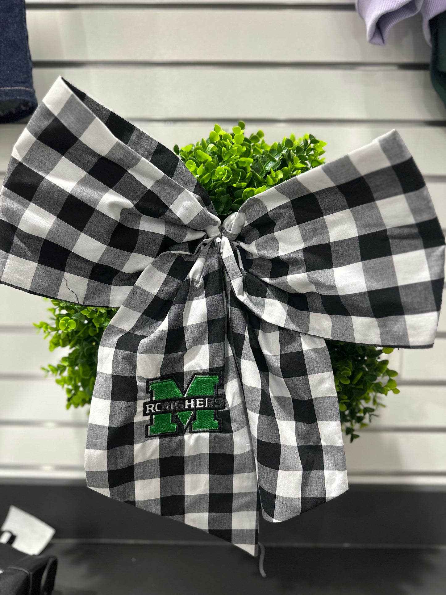 WREATH SASH