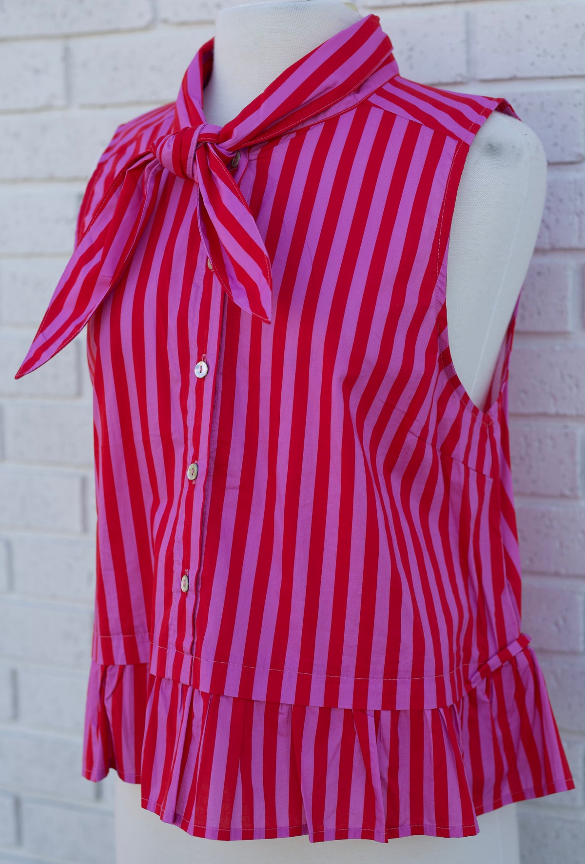 RED AND PINK STRIPED SLEEVELESS TOP WITH NECK TIE