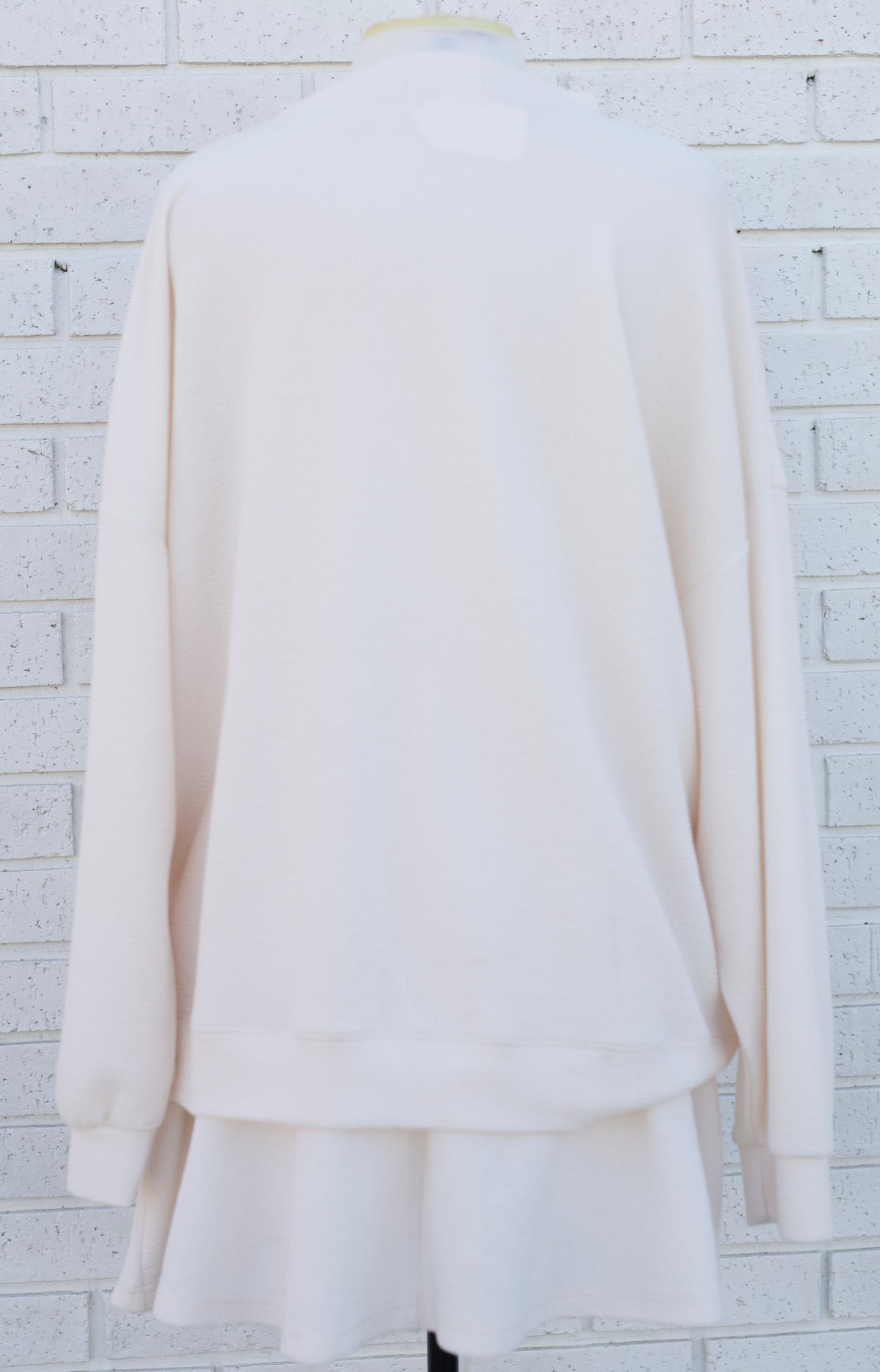 CRIMSON OKLAHOMA IVORY LONG SLEEVE BLOUSE AND IVORY SKIRT 2 PC. SET