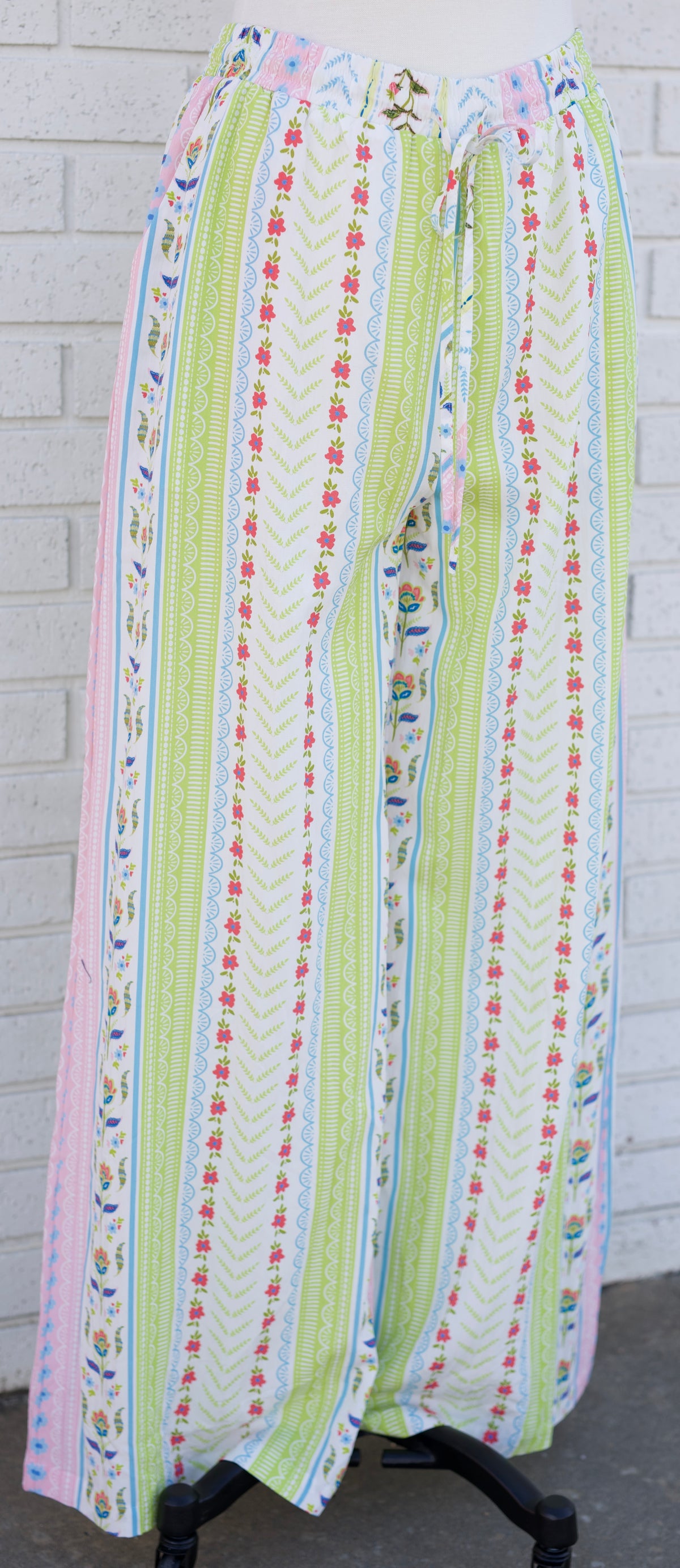 MULTI COLOR FLORAL WIDE LEG PANTS
