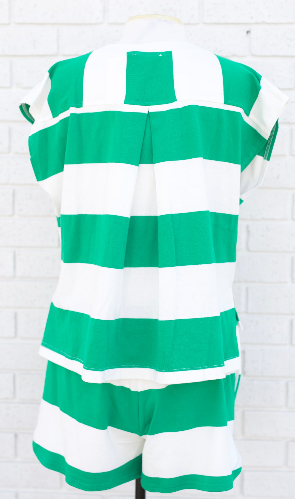 STRIPED 2PC TOP & SHORT SET