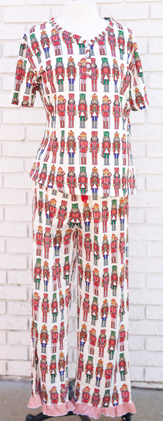 SIMPLY SOUTHERN HOLIDAY NUTCRACKER PAJAMAS