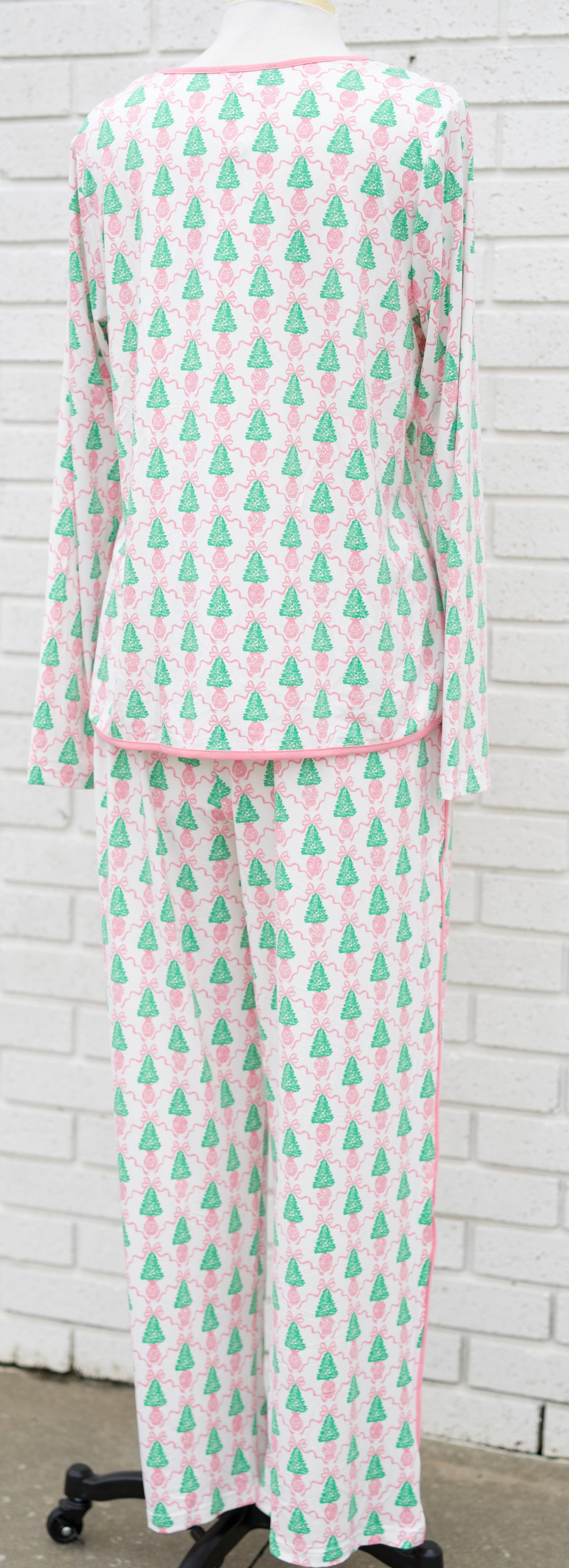MELODY WINTER PINES LONG SLEEVE/PANT PAJAMAS 2 PC. SET