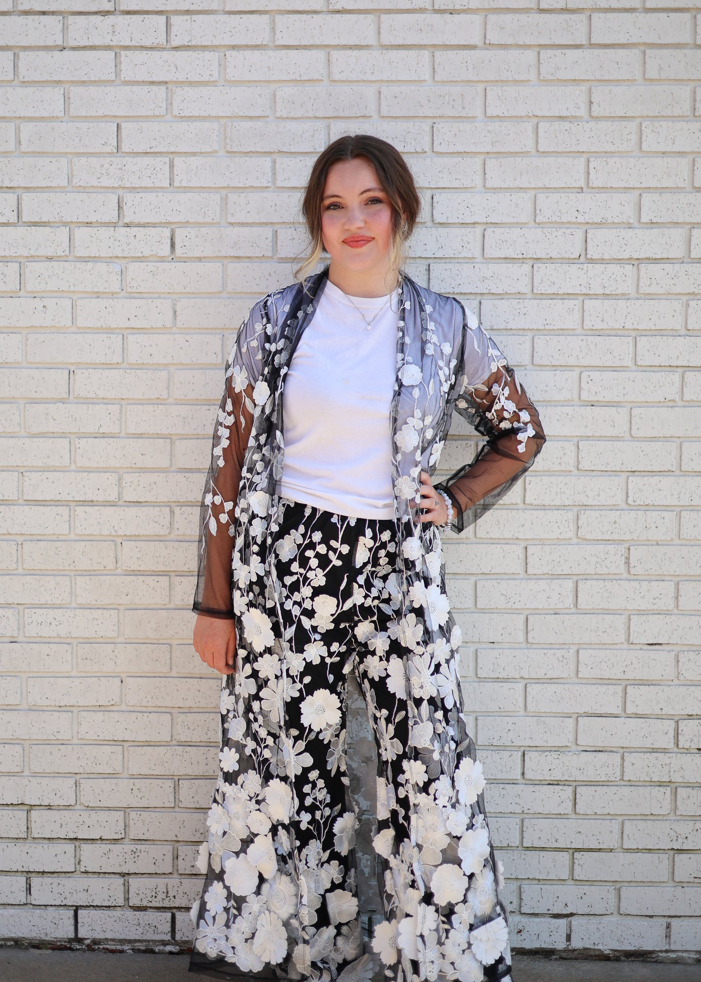 FLORAL COUTURE PALAZZO PANTS - BLACK & WHITE FLOWERS