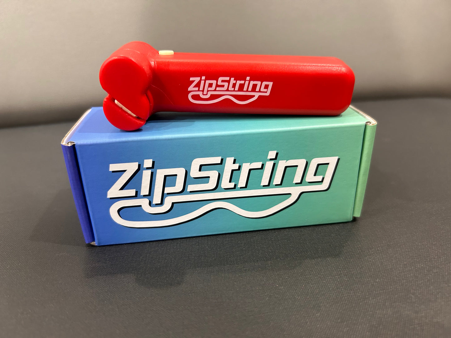 ZIPSTRING - RED