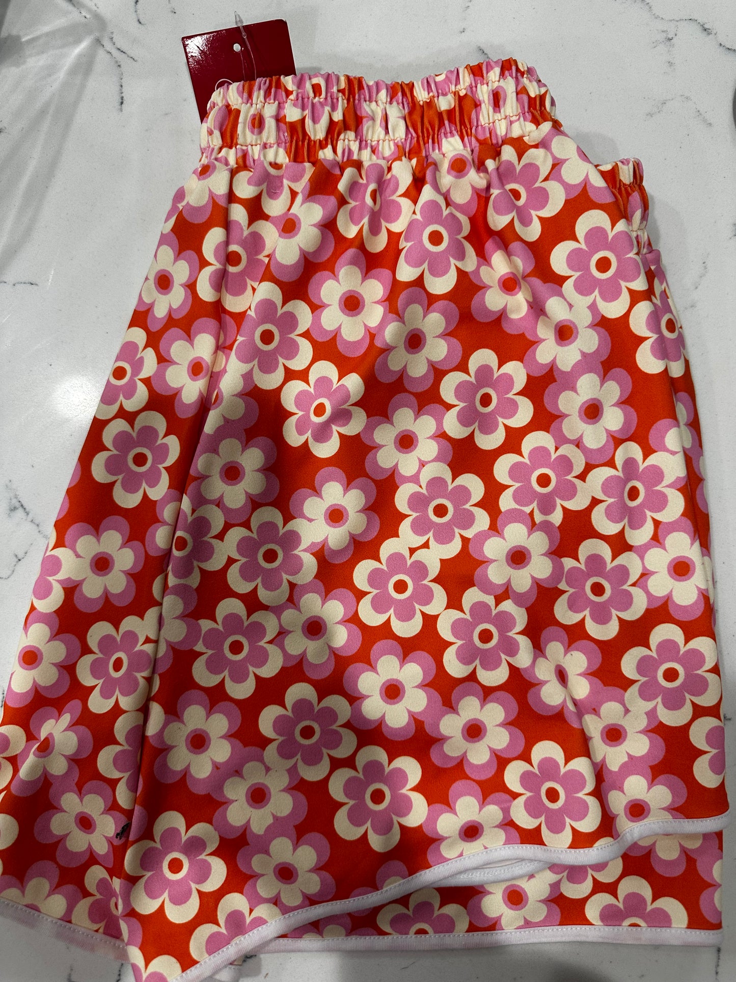 EVERYDAY SHORTS- FAR OUT FLORAL