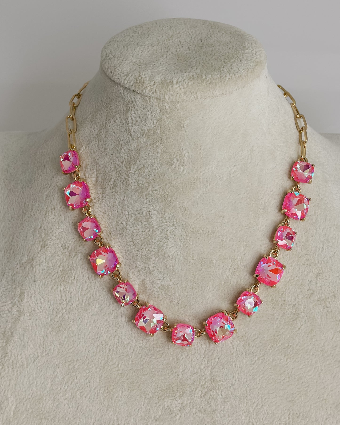 GOLD SQUARE LINK NECKLACE W/SQUARE NEON PINK GEMS - Pharm Favorites by Economy Pharmacy