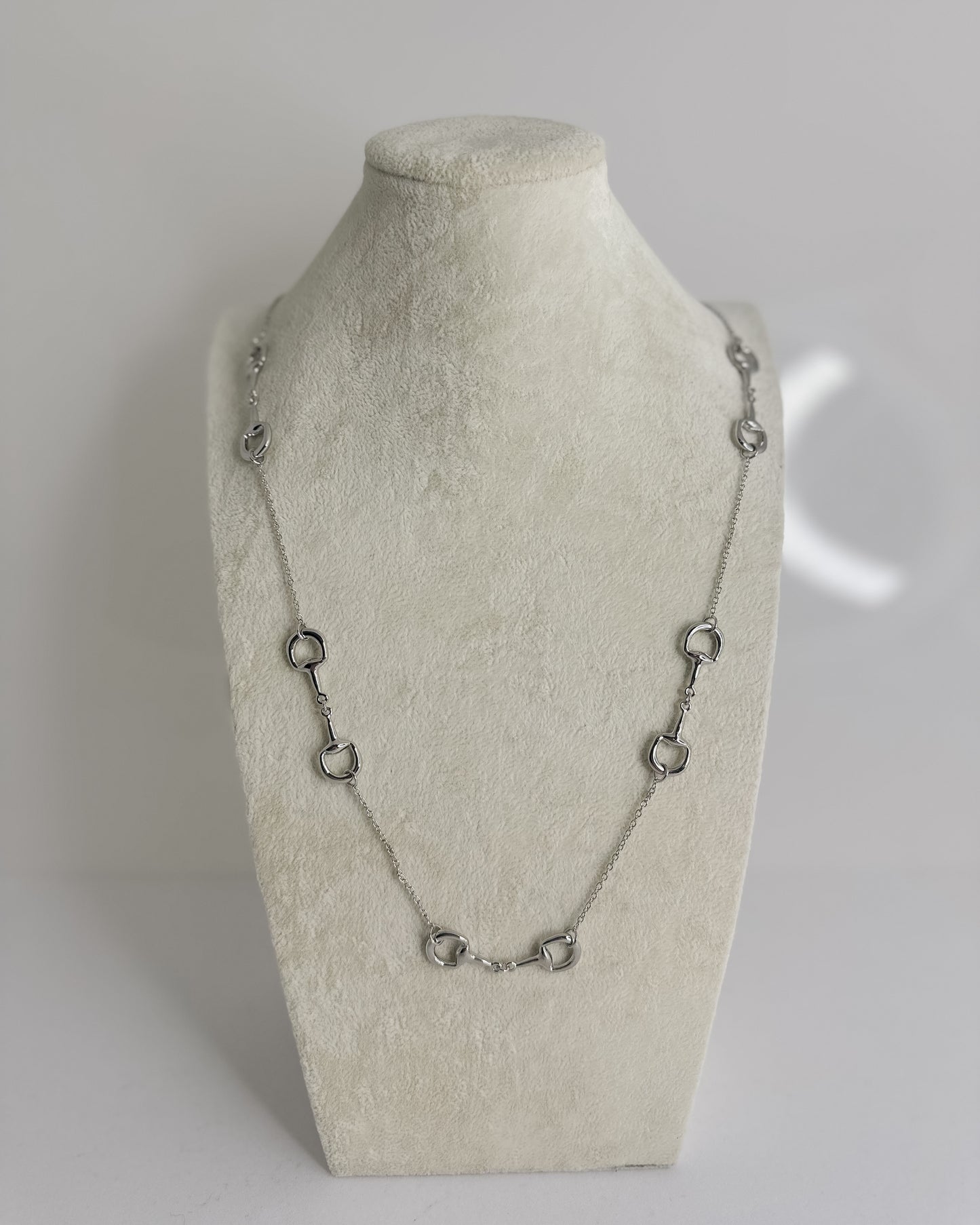 MULTI HORSEBIT NECKLACE 36"