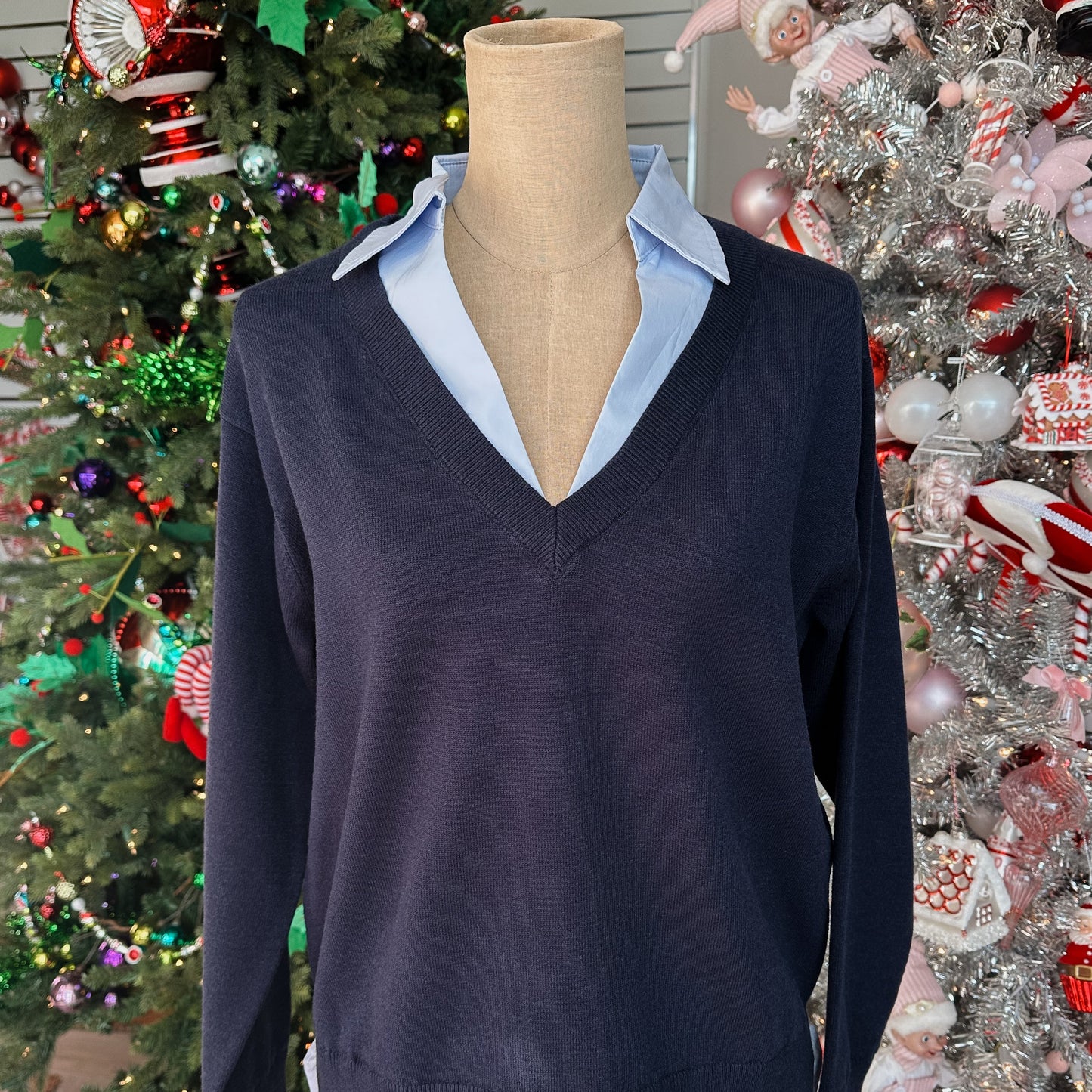 NAVY SWEATER WITH BLUE COLLARED UNDERSHIRT
