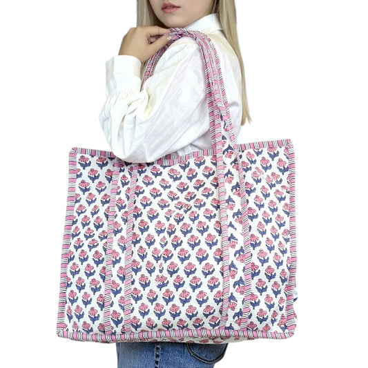JANE QUILTED TOTE BAGE W/ZIPPER & BOW