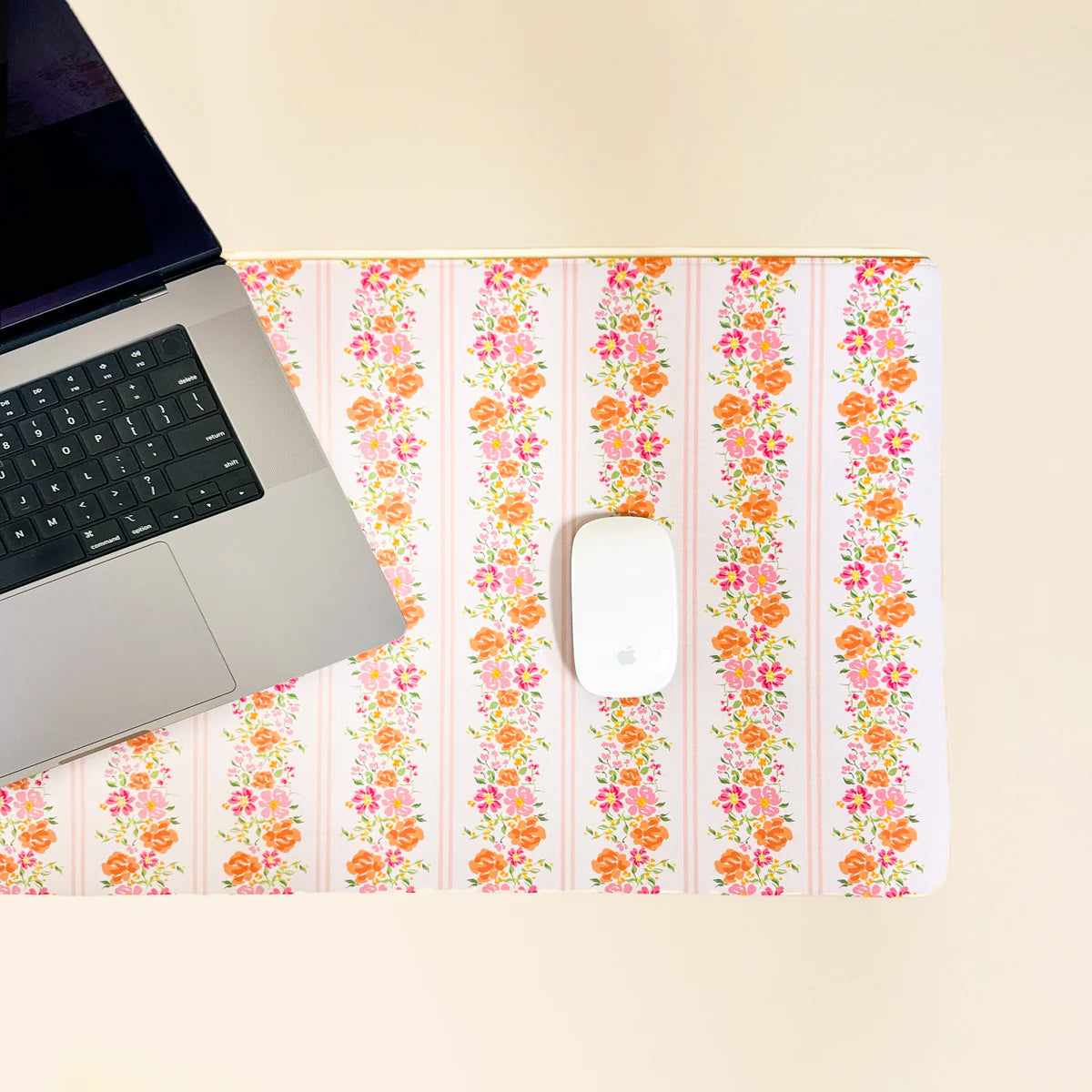 STYLE STATION DESK MAT