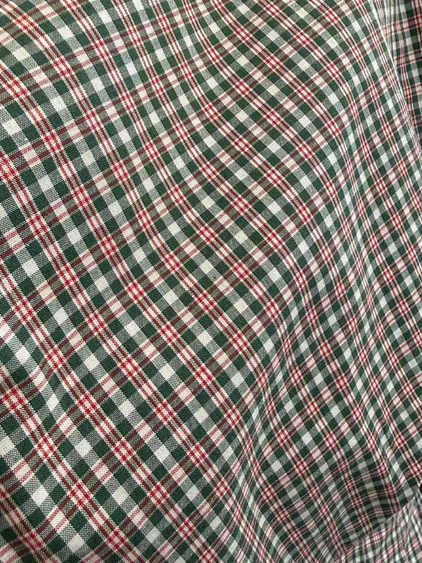 GREEN/RED PLAID BUTTON DOWN SHIRT